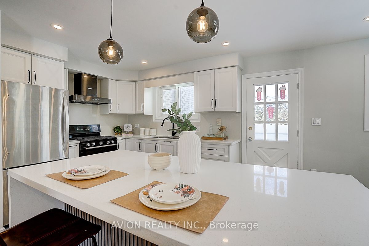 24 Drakefield Road Property Photo 10