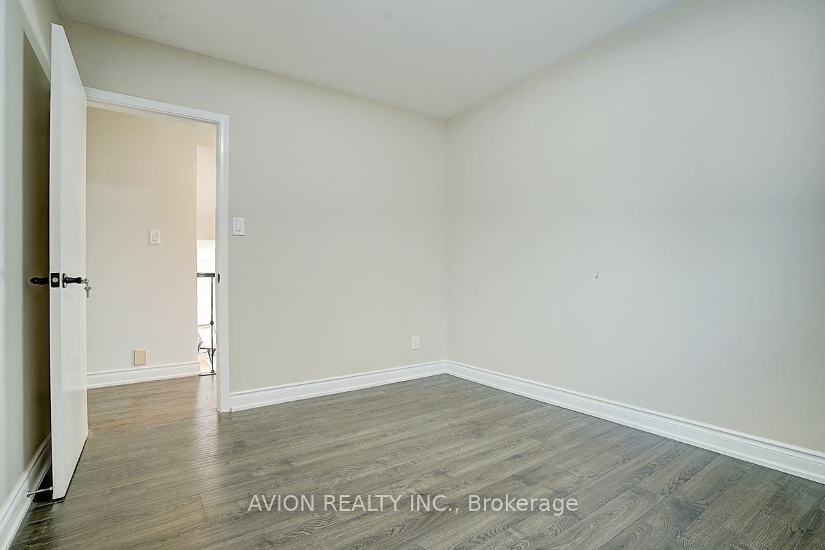 24 Drakefield Road Property Photo 25