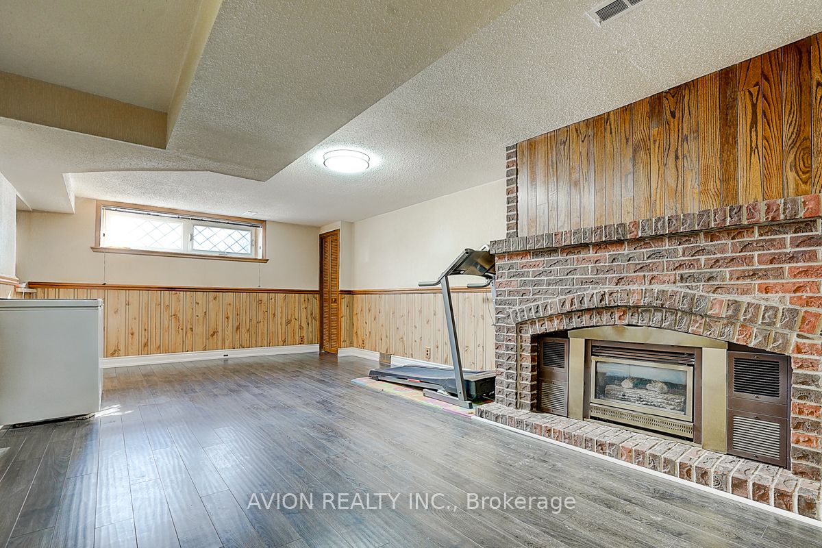 24 Drakefield Road Property Photo 27