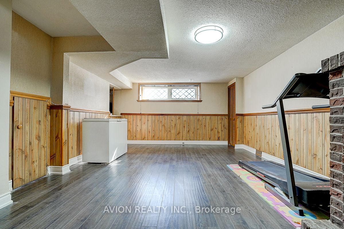 24 Drakefield Road Property Photo 28