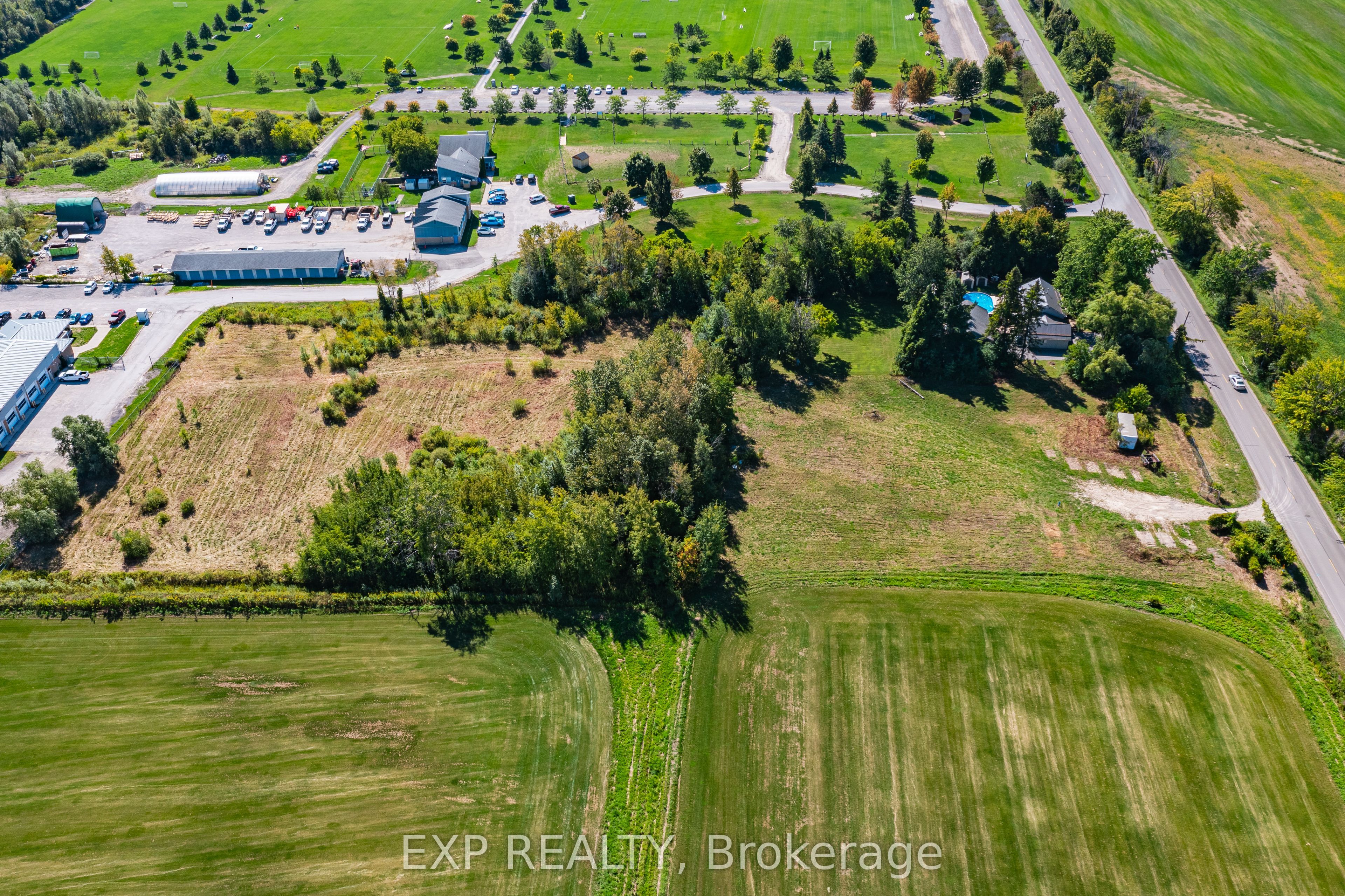 26839 Civic Centre Road Property Photo 15