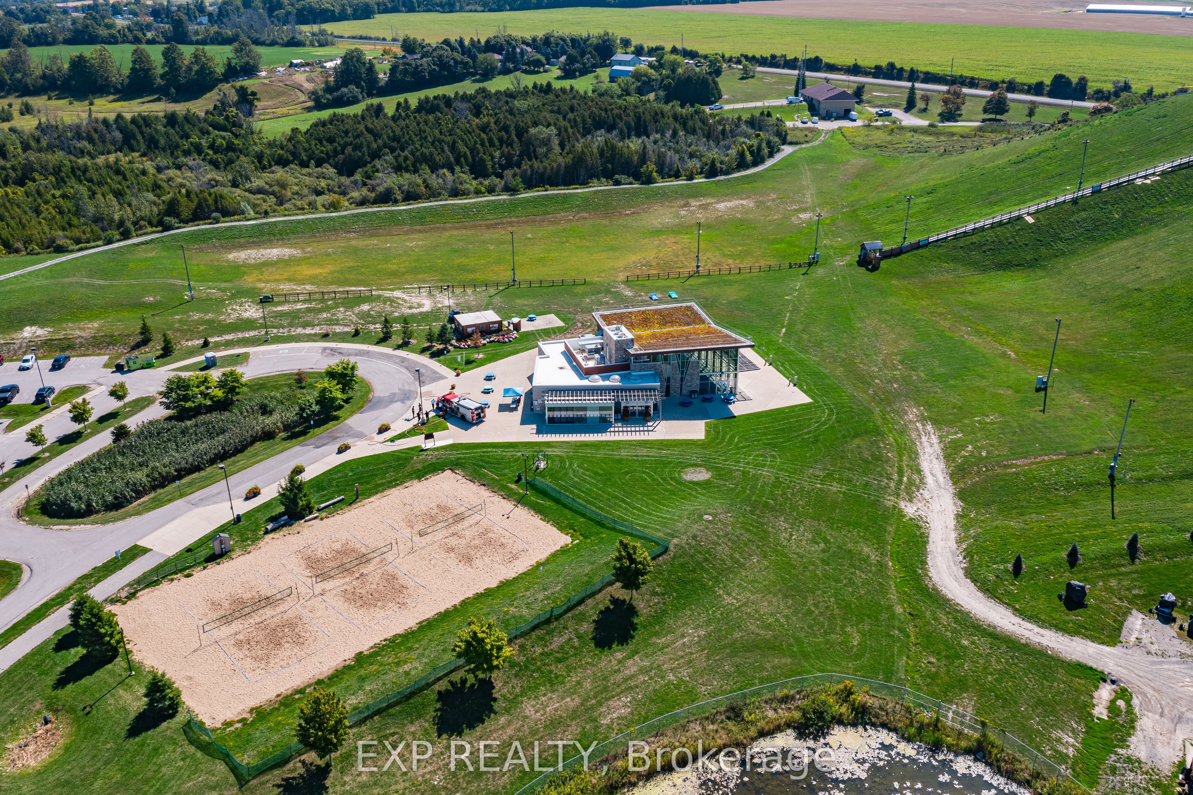 26839 Civic Centre Road Property Photo 25