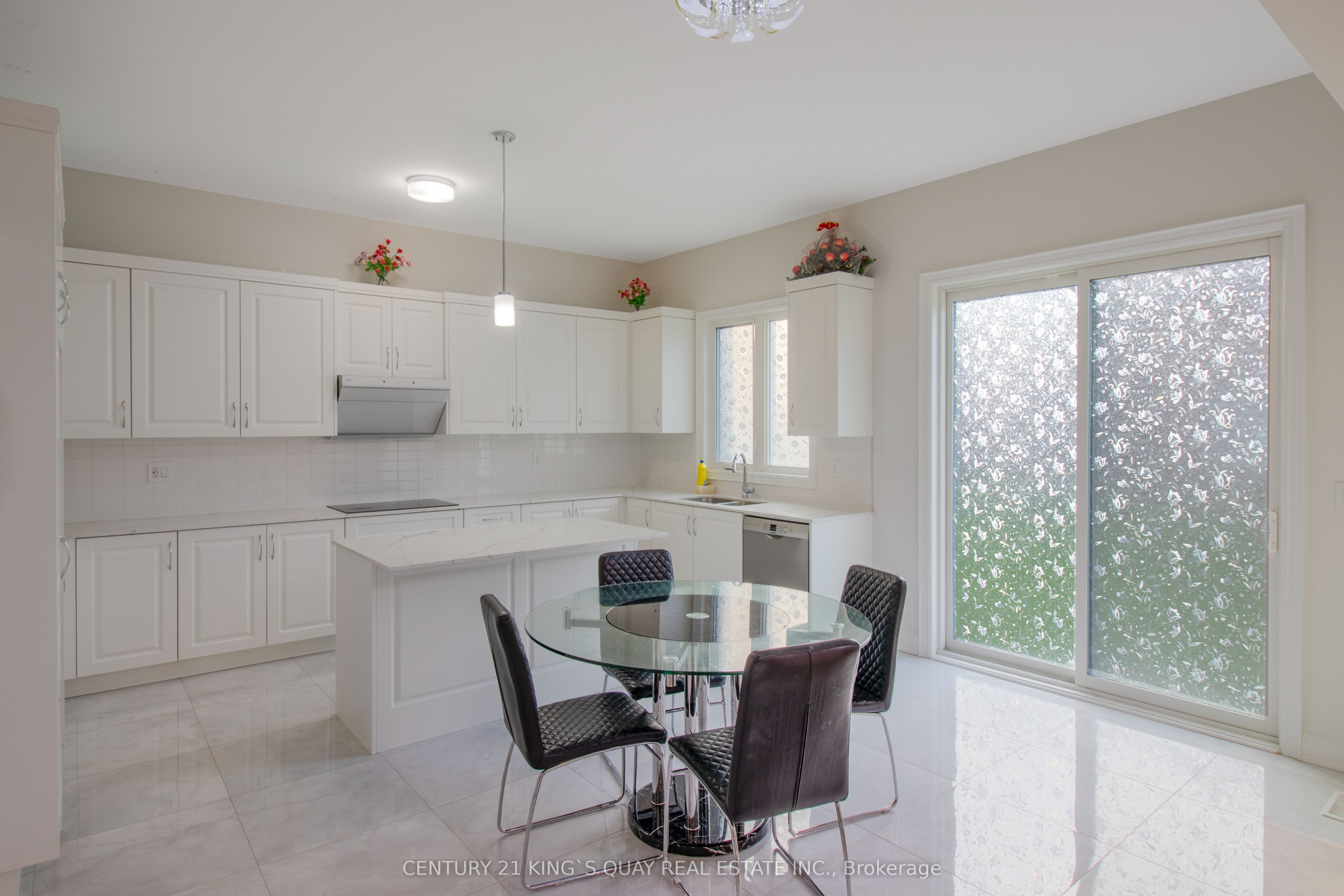 38 Tipp Drive Property Photo 10