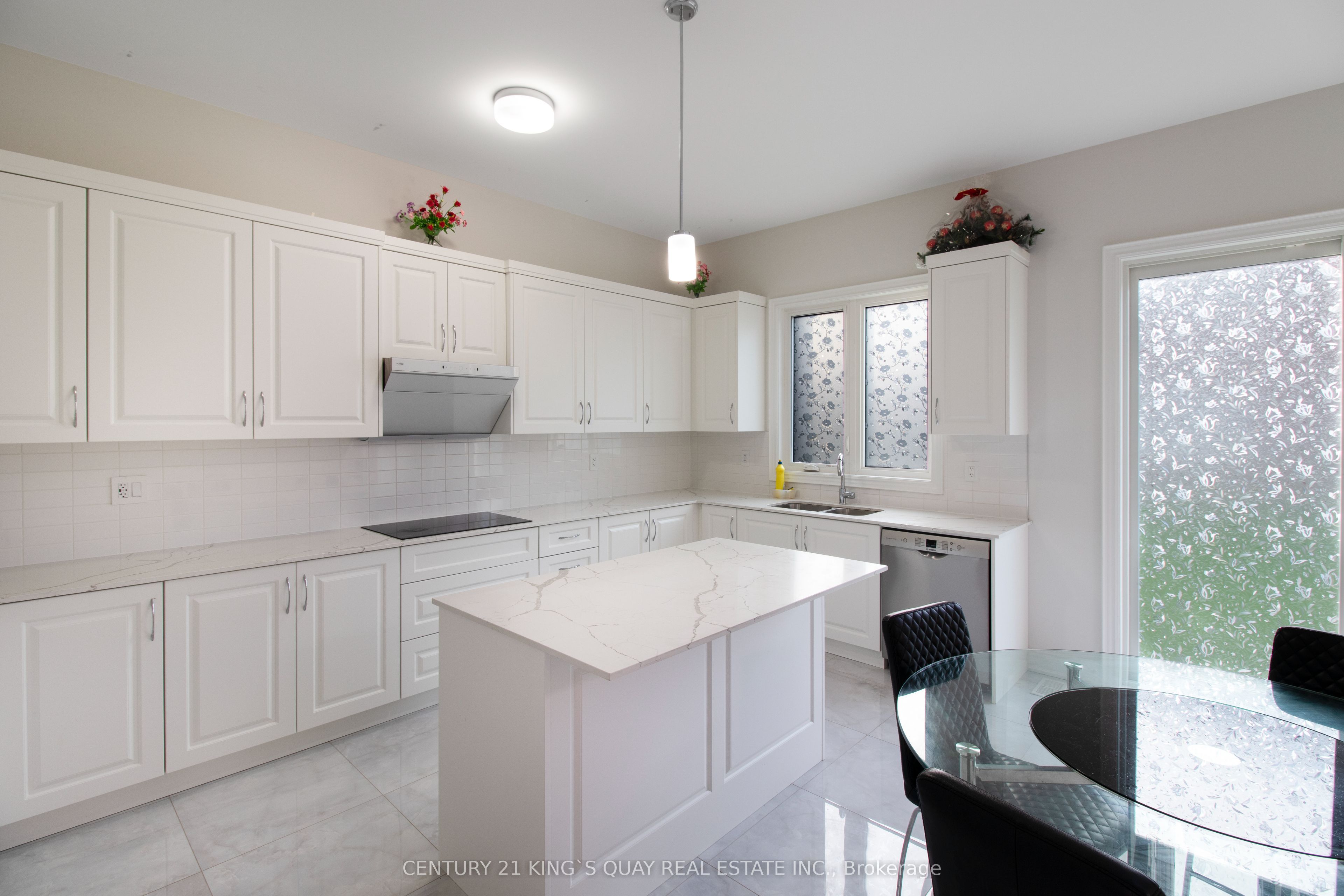 38 Tipp Drive Property Photo 13