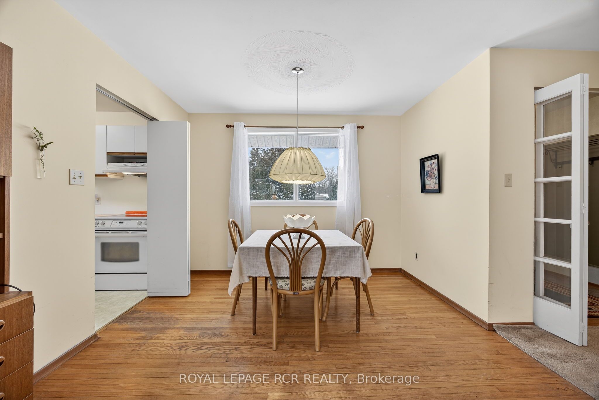 24 Drummond Street Property Photo 9