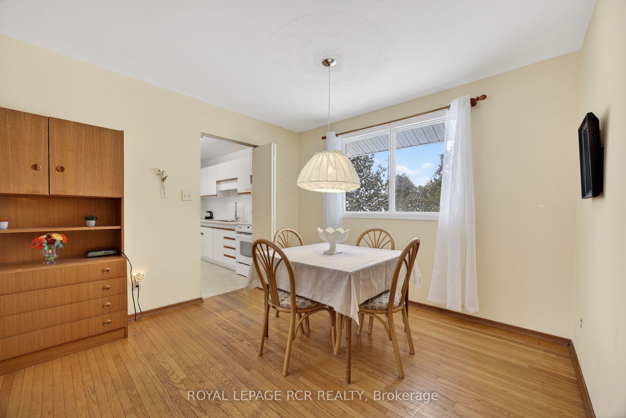24 Drummond Street Property Photo 10