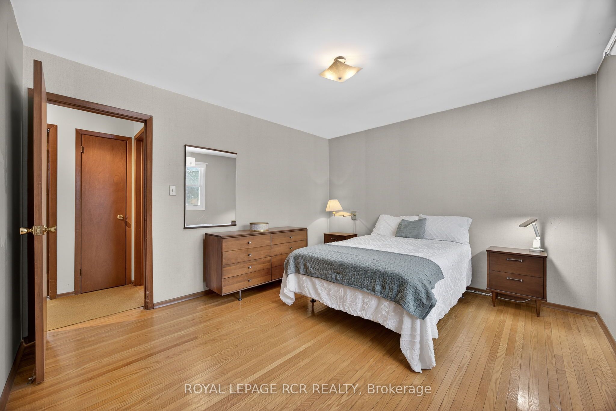24 Drummond Street Property Photo 15