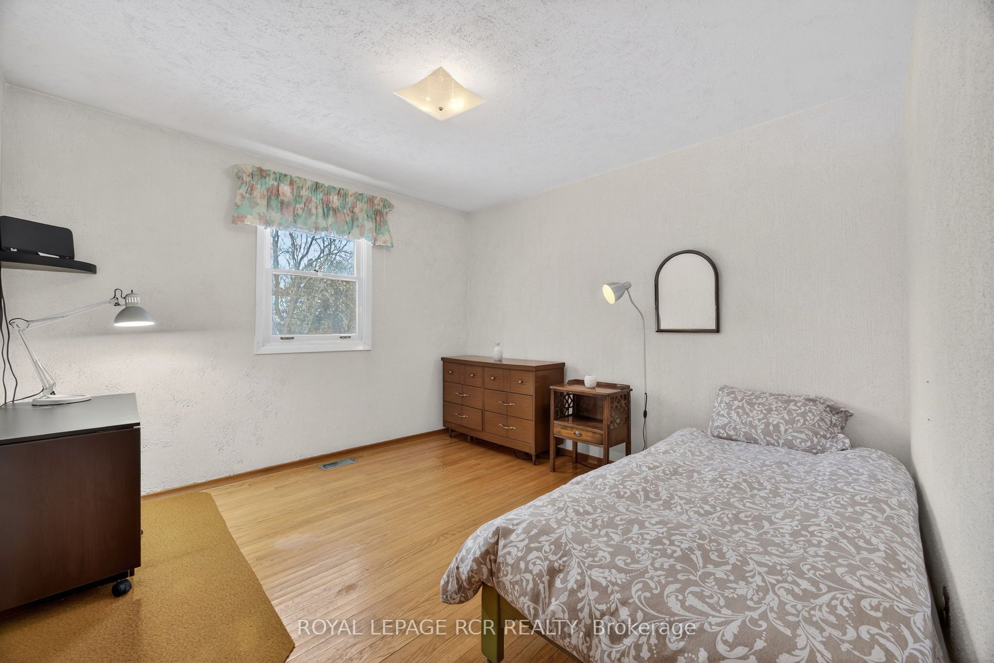 24 Drummond Street Property Photo 18