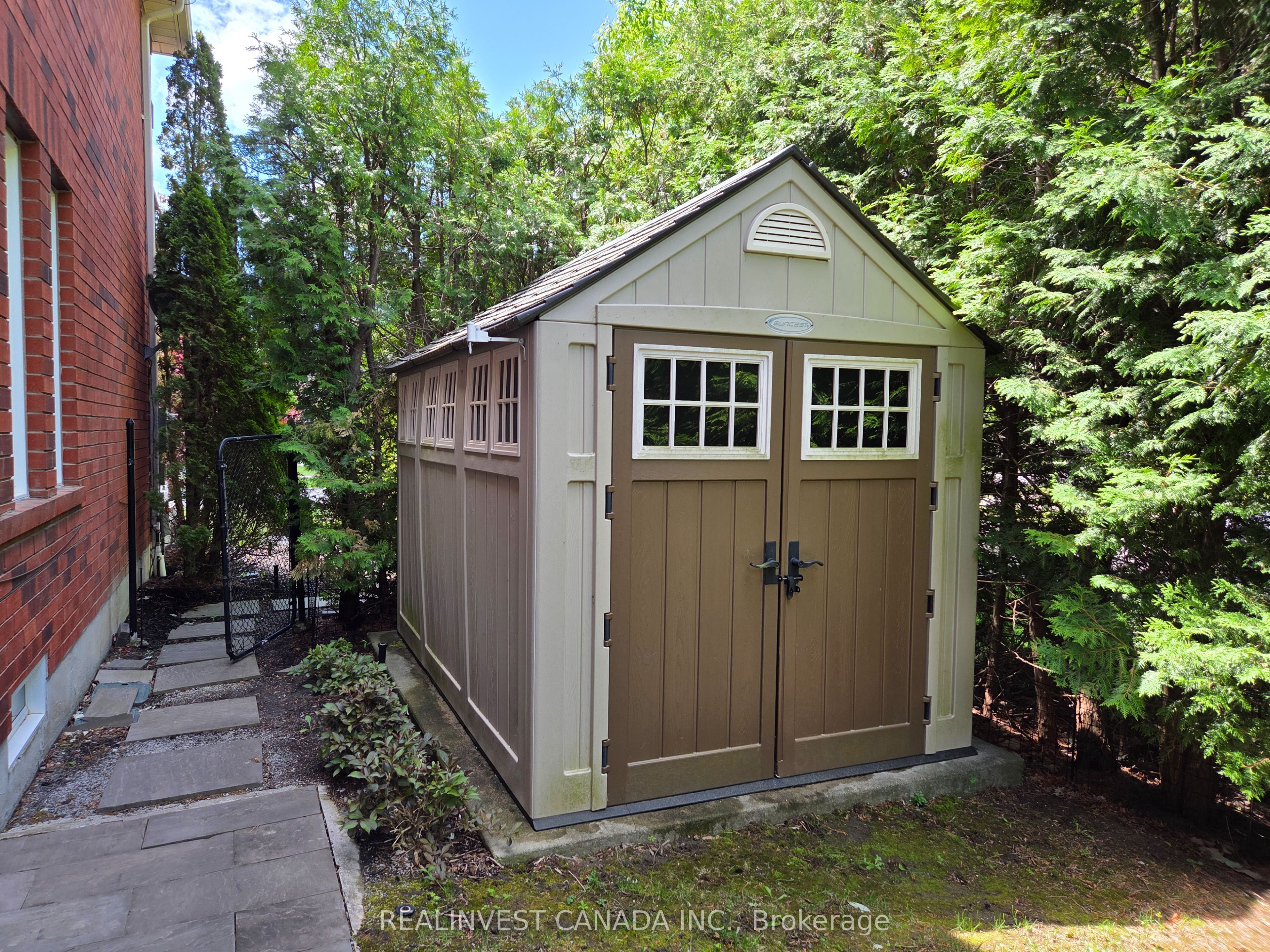 84 Worthington Avenue Property Photo 37