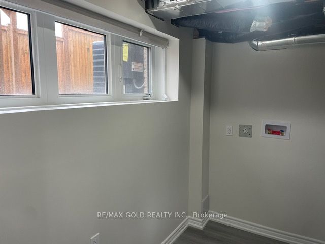 48 Andress Way Bsmt Property Photo 12
