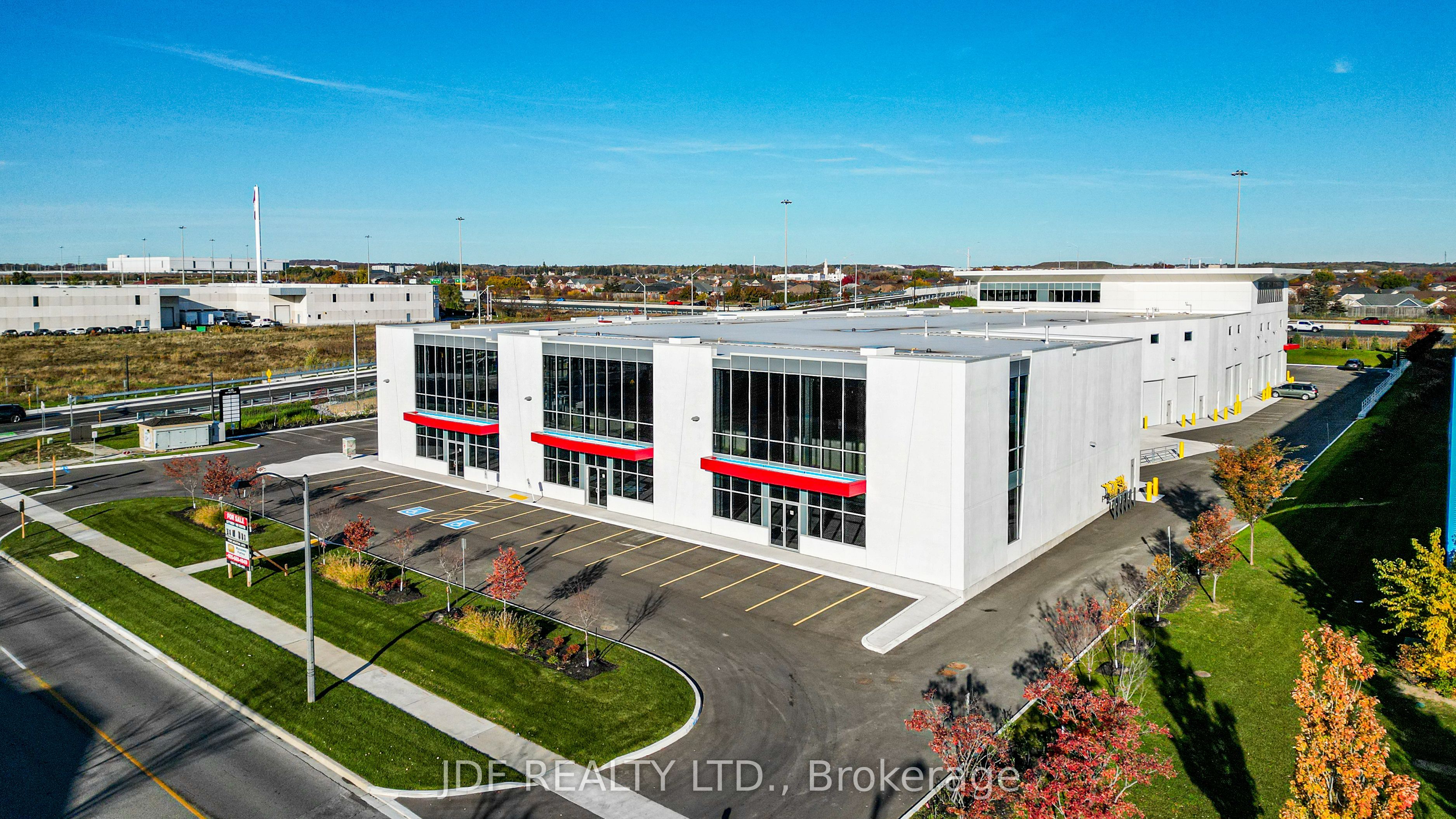 435 Cityview Boulevard 6 Property Photo 4
