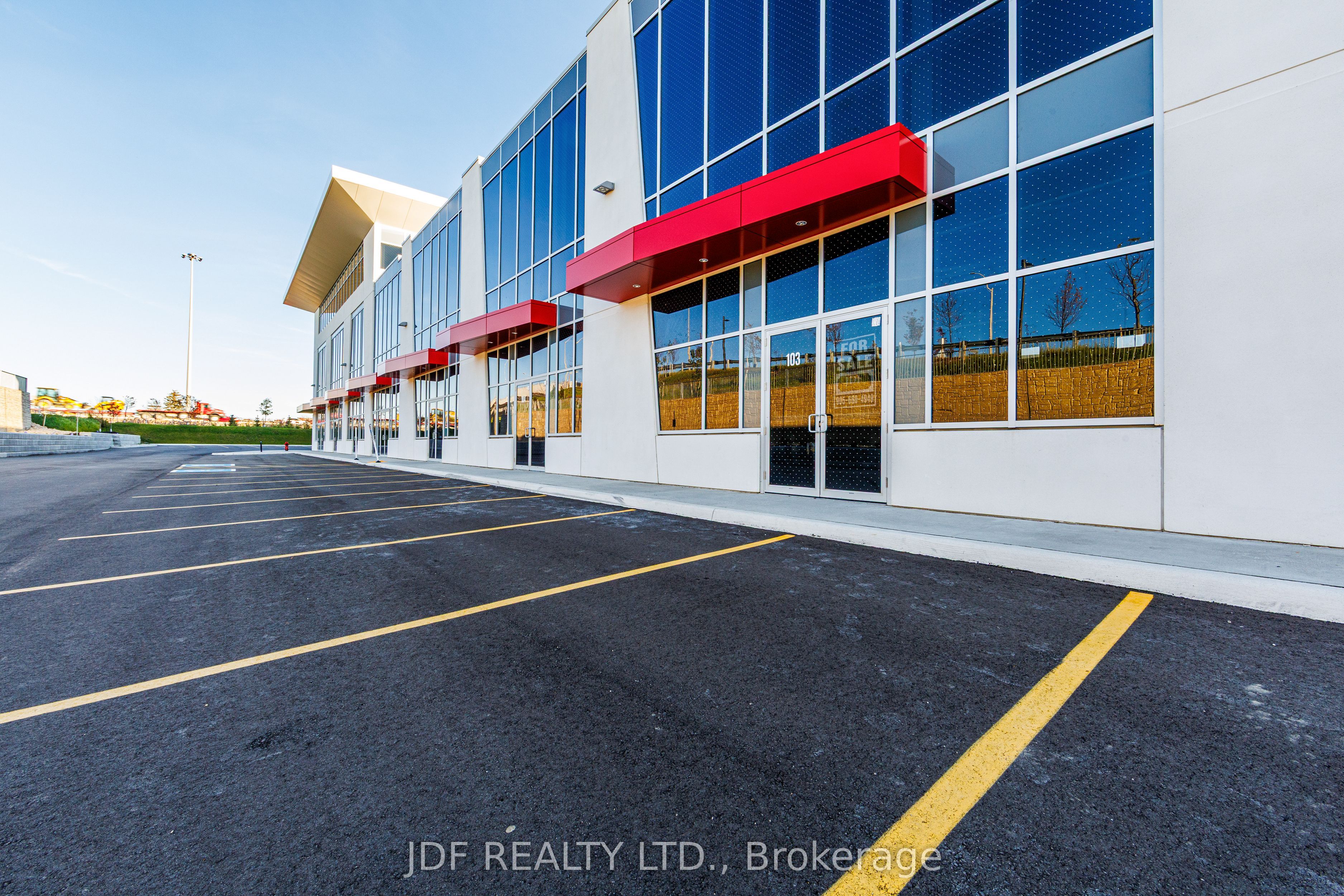 435 Cityview Boulevard 6 Property Photo 7