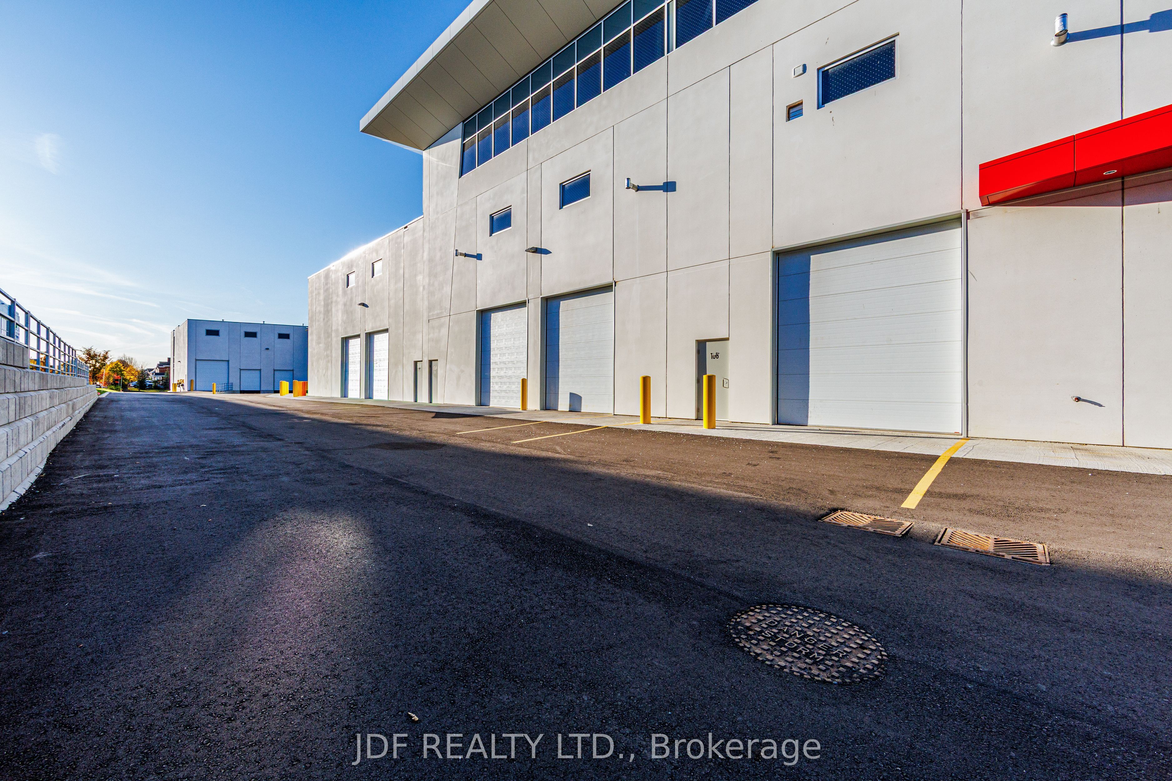 435 Cityview Boulevard 6 Property Photo 11