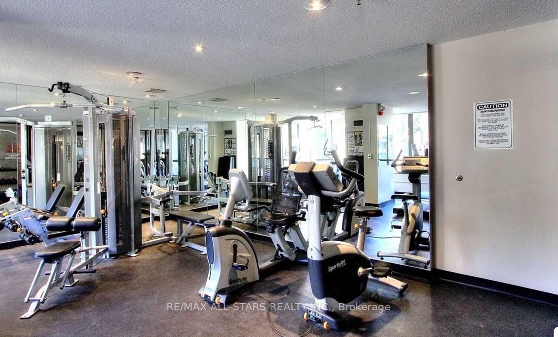 7601 Bathurst Street 402 Property Photo 24