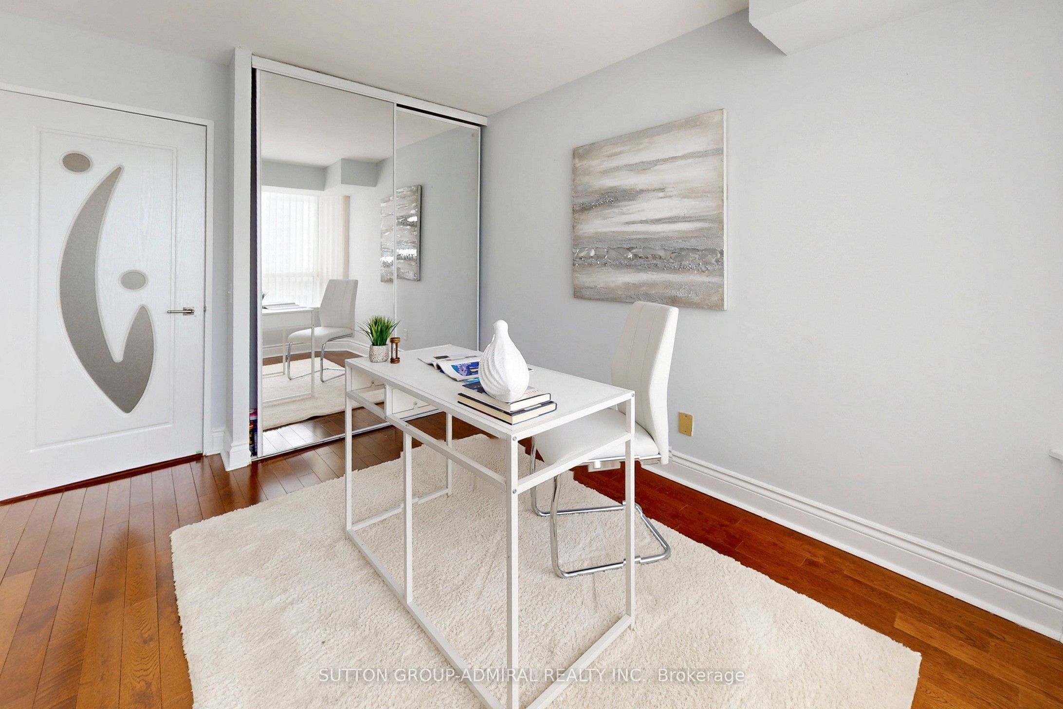 81 Townsgate Drive Ph208 Property Photo 18