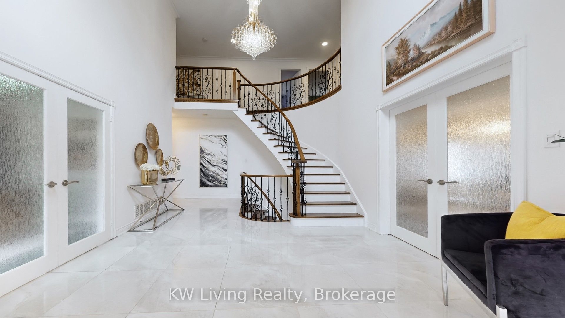 19 Spadina Road Property Photo 23