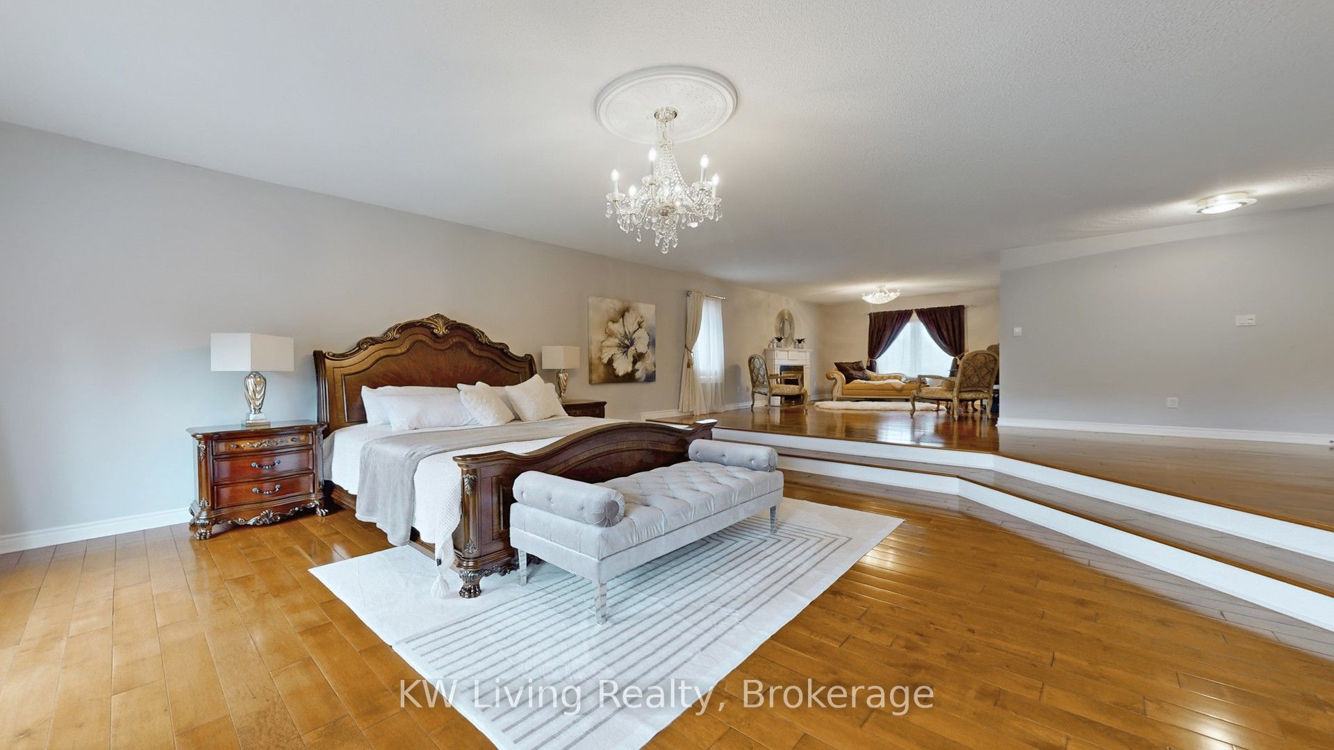 19 Spadina Road Property Photo 24