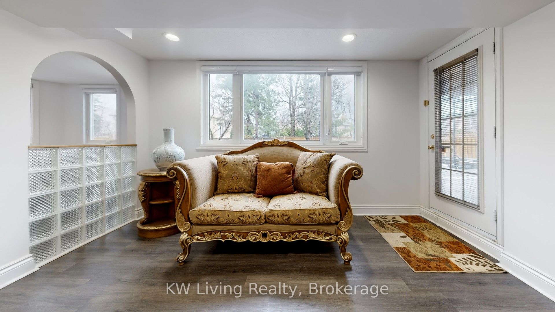 19 Spadina Road Property Photo 43