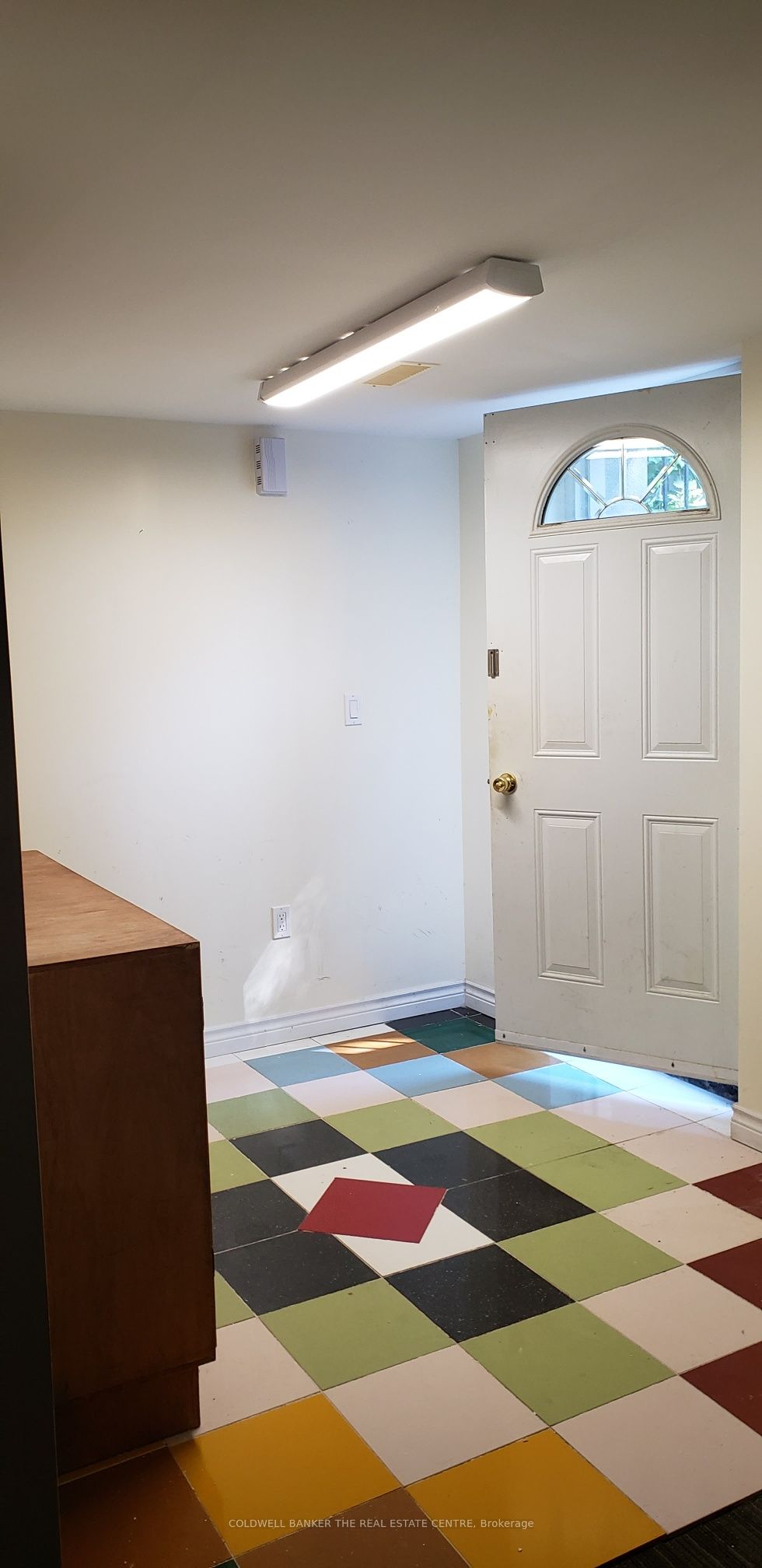 53 Meadowview Avenue Basement Property Photo 3