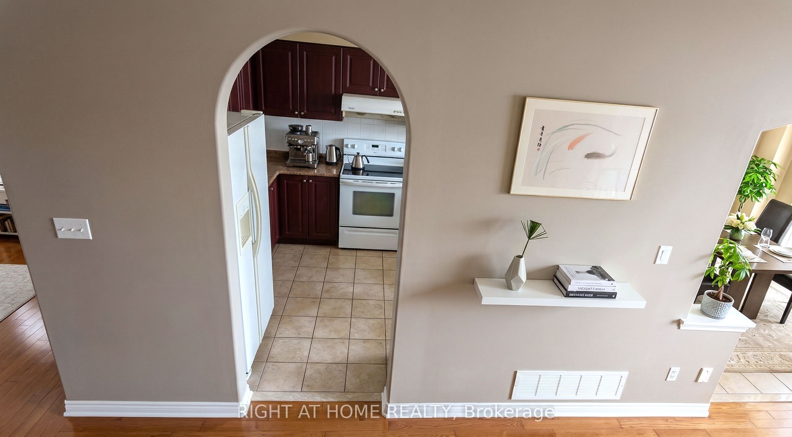 48 Cartmel Drive Upper Room Property Photo 6