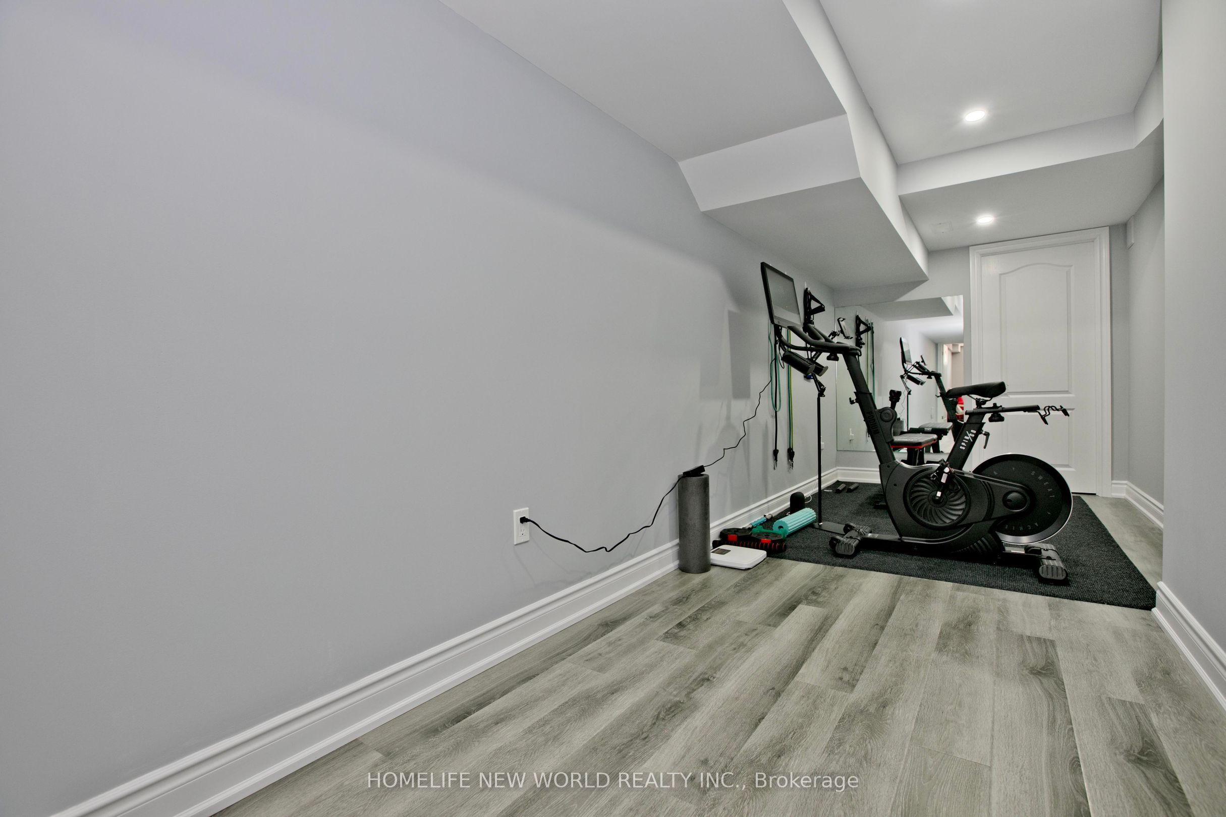 42 Ryler Way Property Photo 32