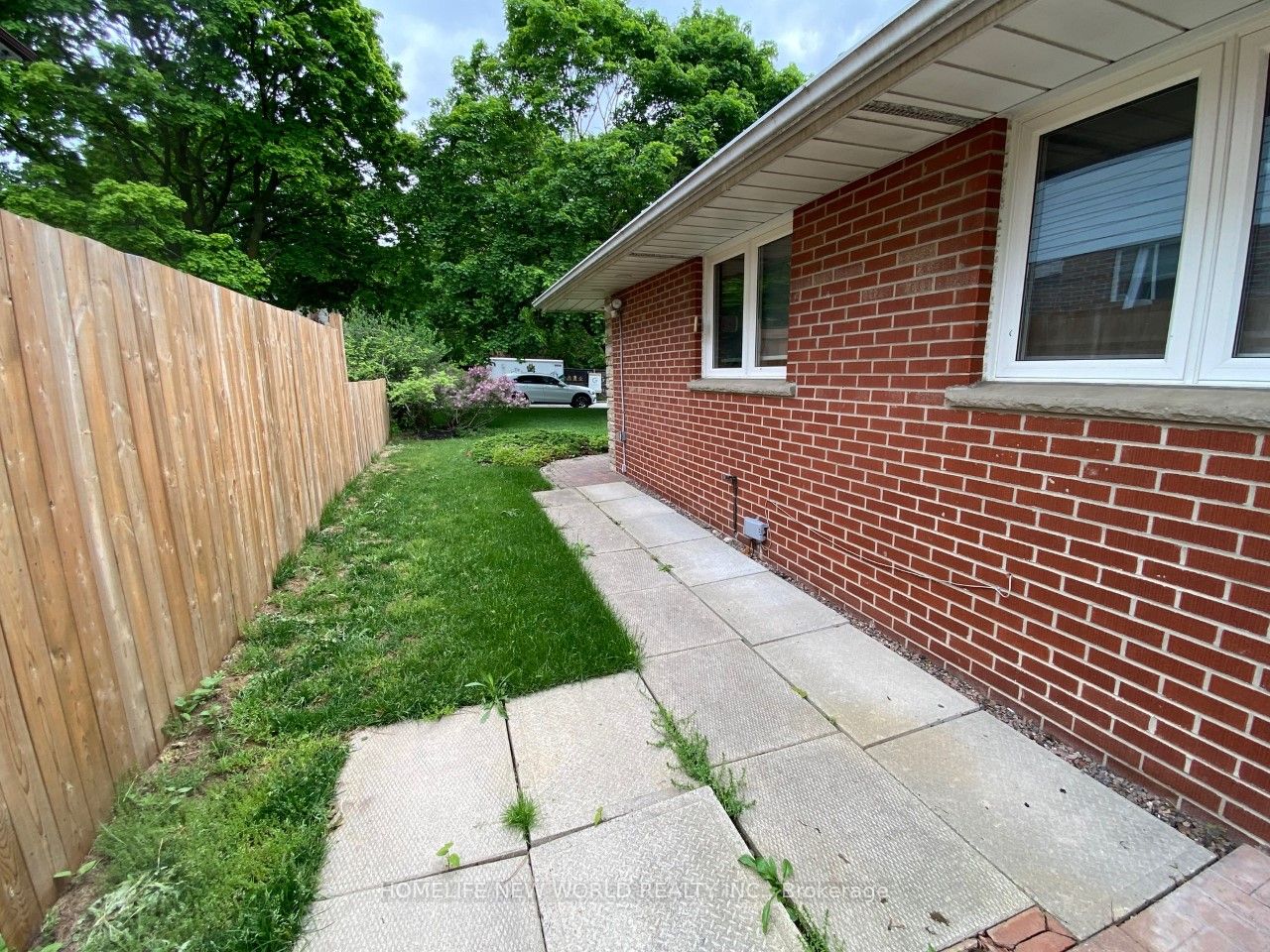 77 Walkerton Drive Bsmt Property Photo 6