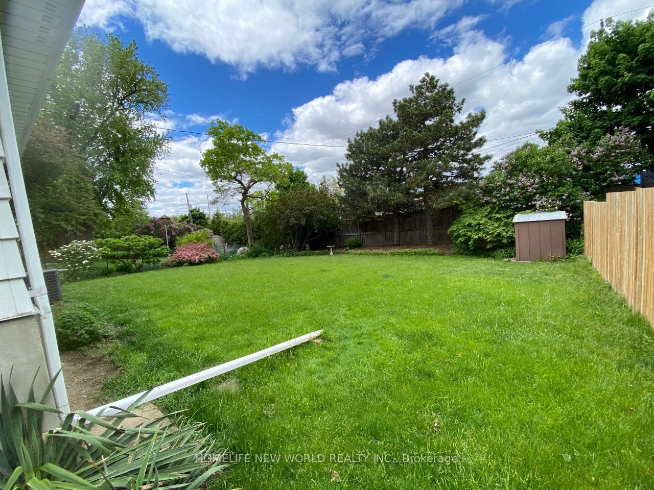 77 Walkerton Drive Bsmt Property Photo 7