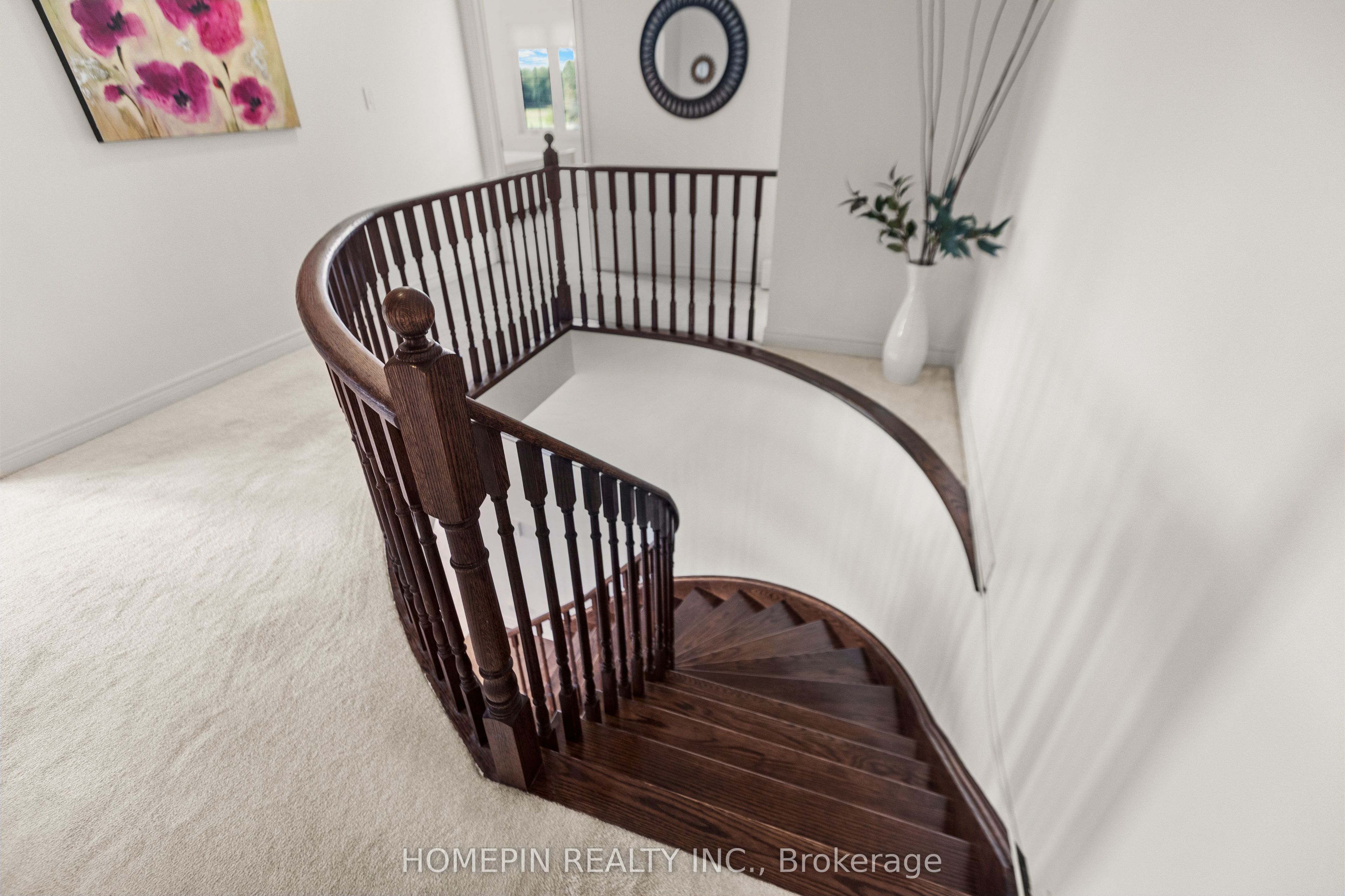 1 Treetops Boulevard Property Photo 17