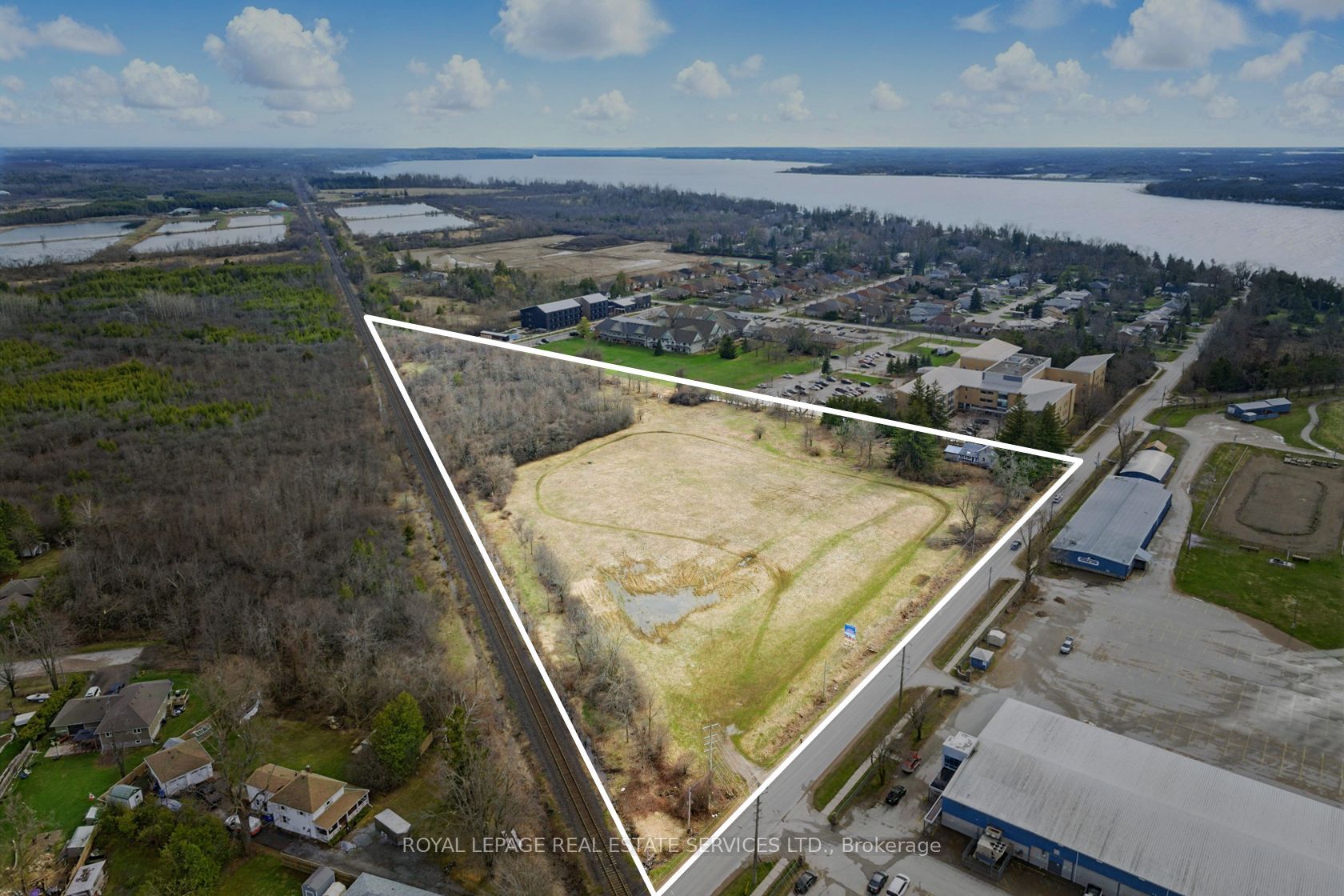 157 Main Street Property Photo 1