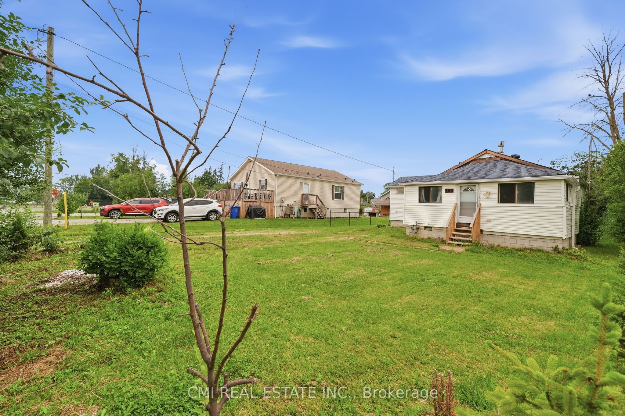 795 Third Avenue Property Photo 4