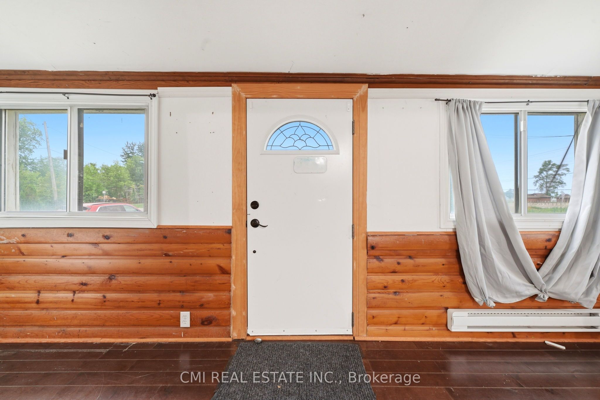 795 Third Avenue Property Photo 6