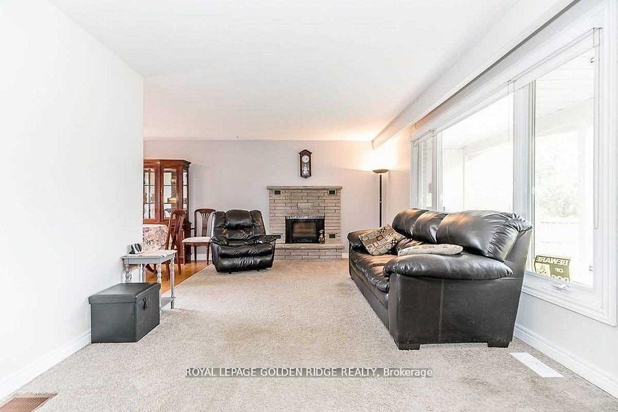 2082 Lea Road Property Photo 2