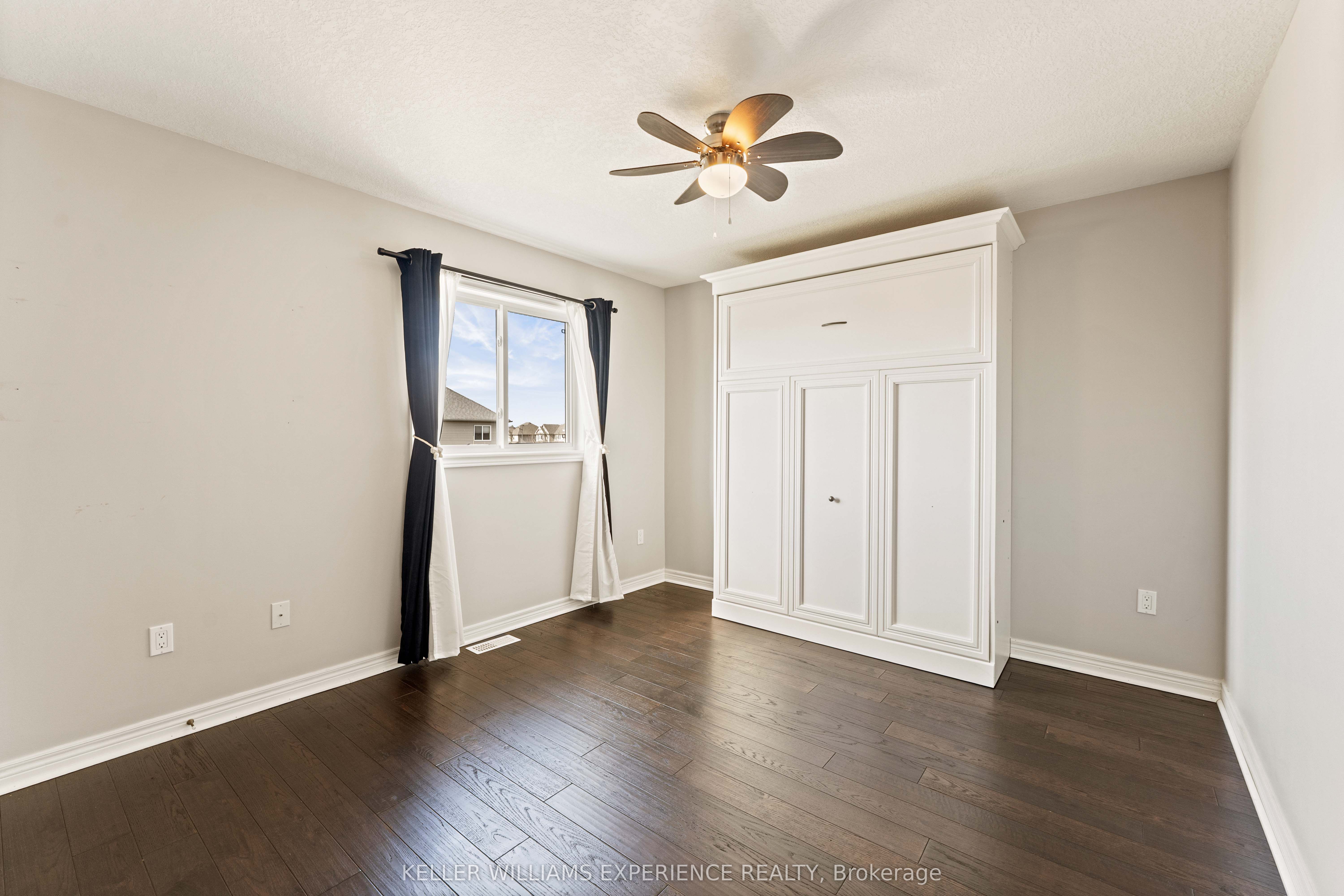 154 Arnold Crescent Property Photo 22