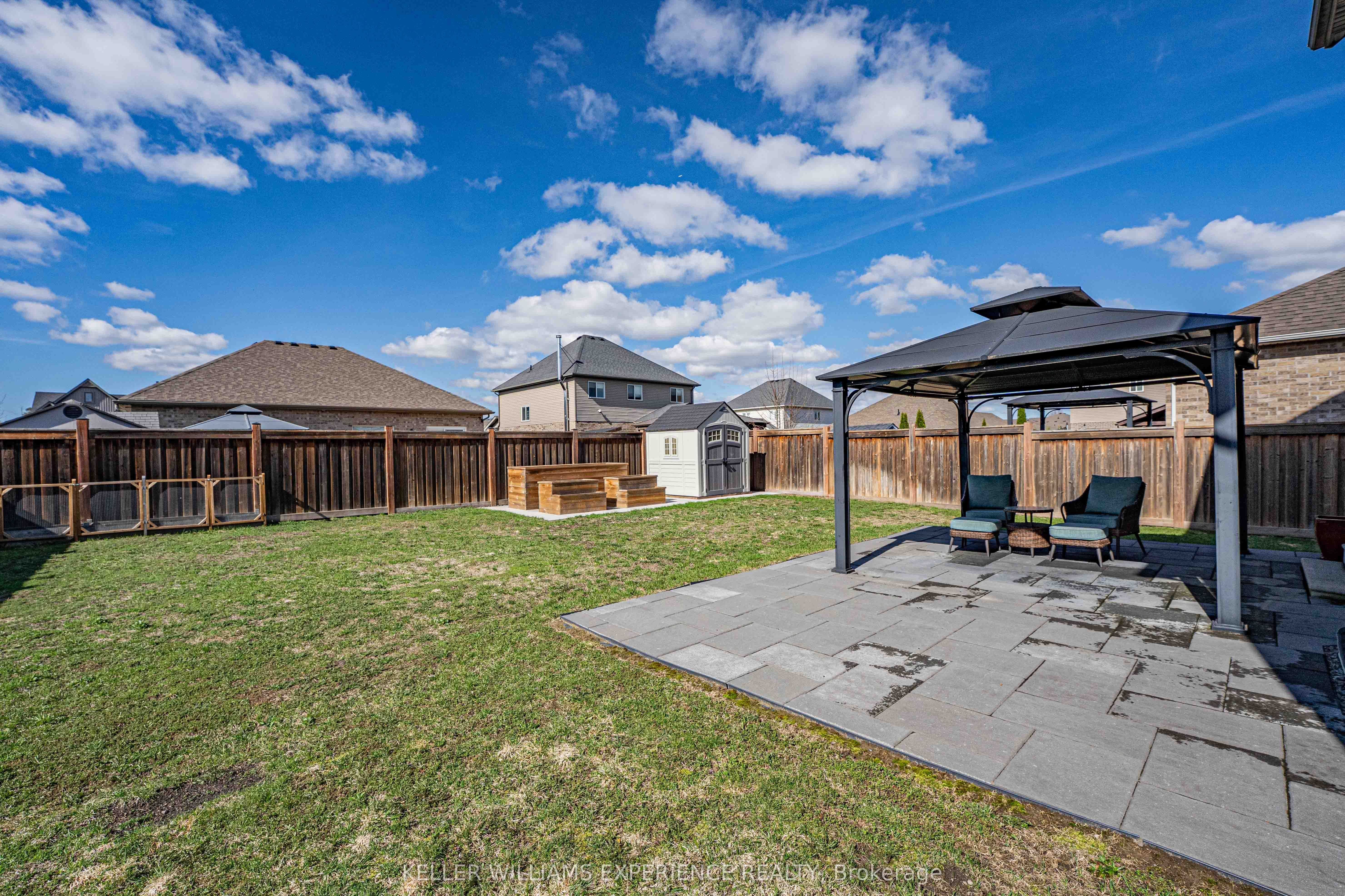 154 Arnold Crescent Property Photo 29