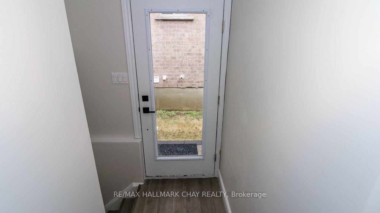 30 Stevenson Street B-lower Property Photo 7