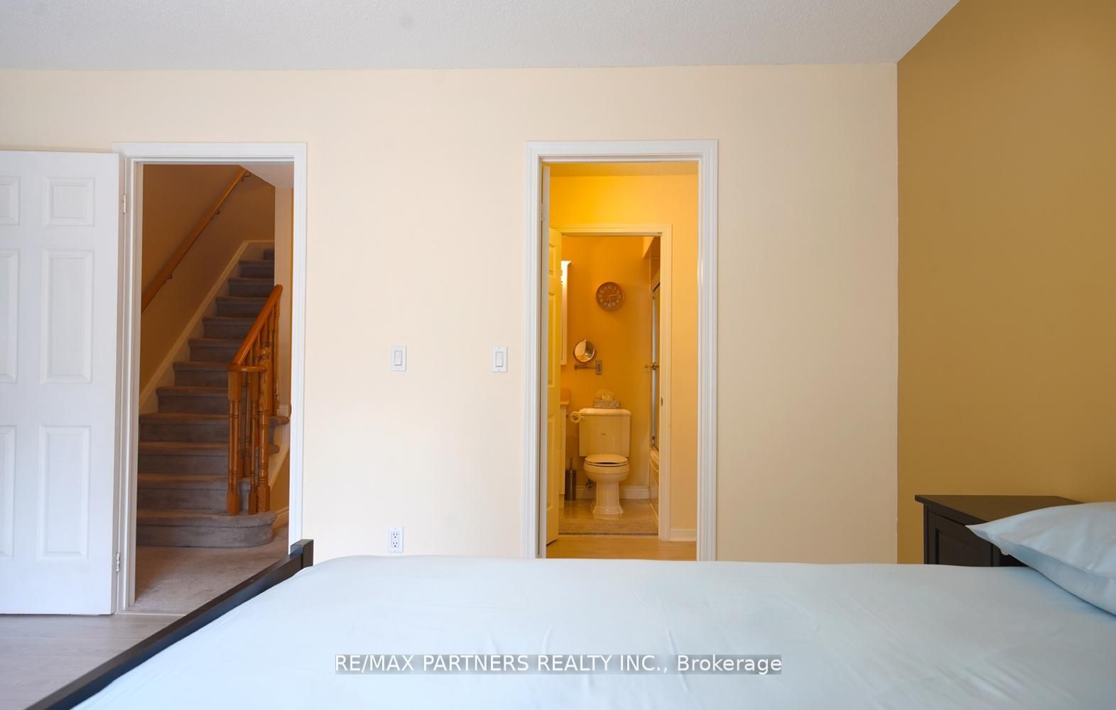 23 St Moritz Way 11 Property Photo 18