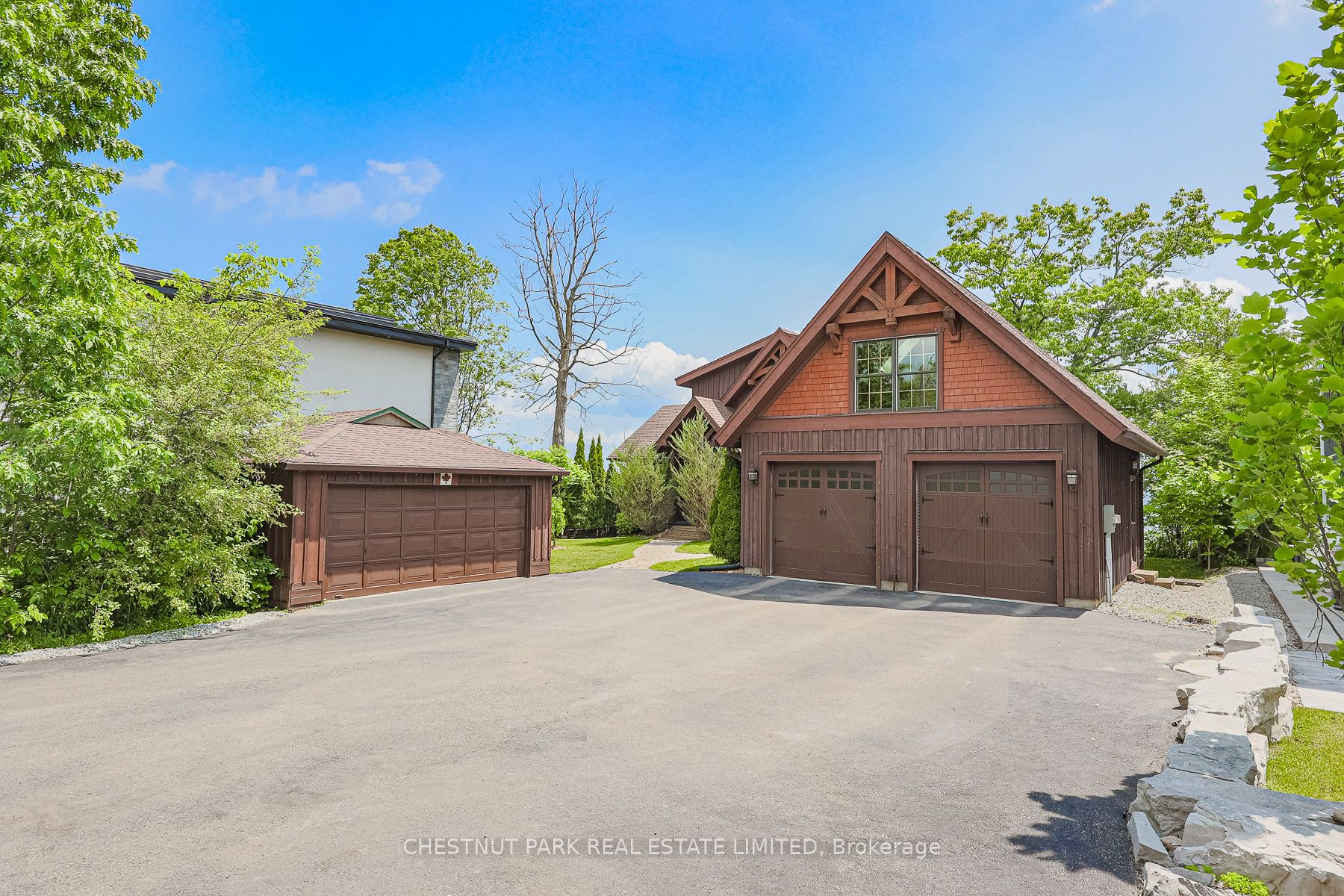 3531 Crescent Harbour Road Property Photo 2