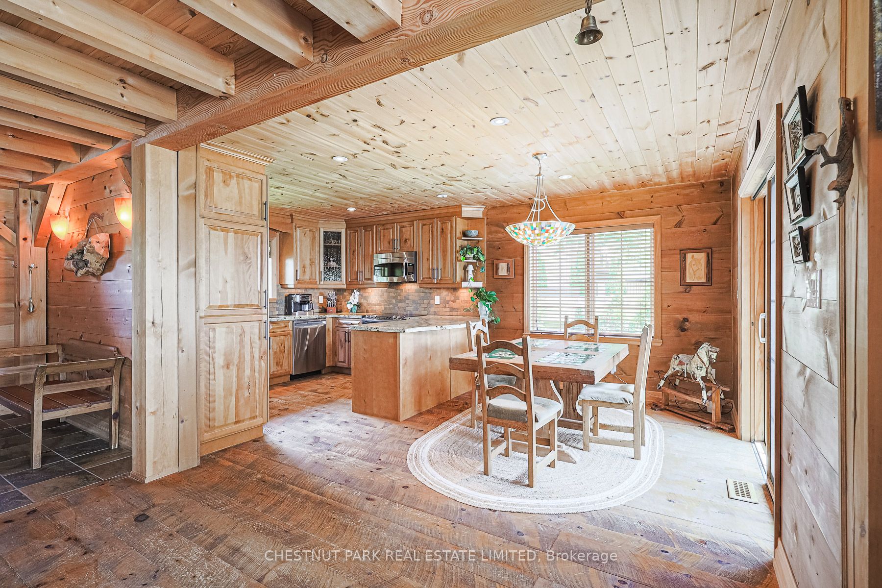 3531 Crescent Harbour Road Property Photo 5