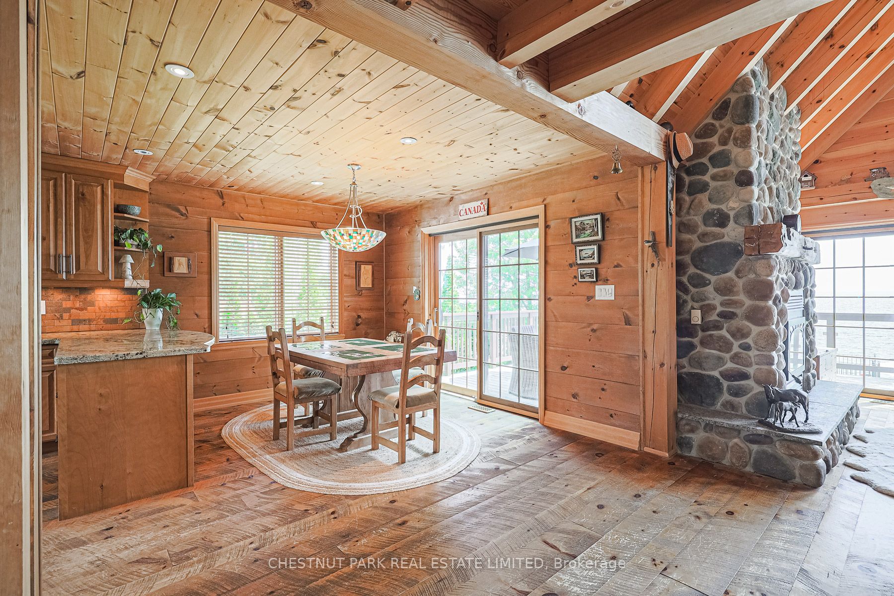 3531 Crescent Harbour Road Property Photo 6