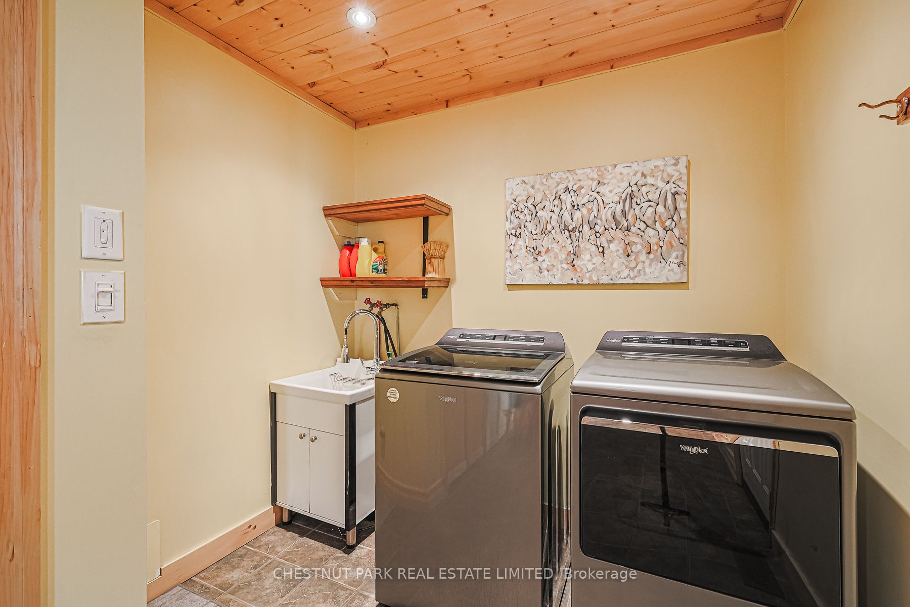 3531 Crescent Harbour Road Property Photo 39