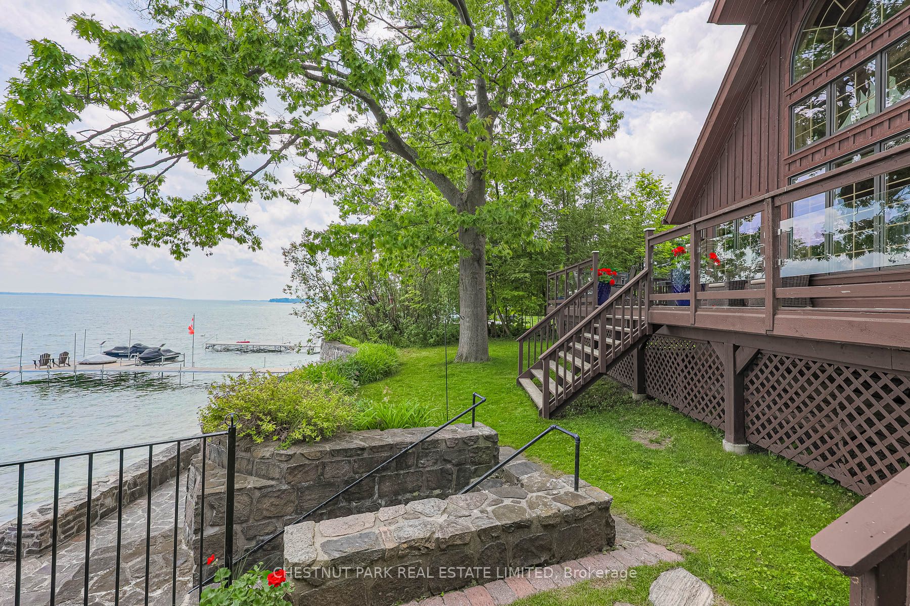 3531 Crescent Harbour Road Property Photo 44