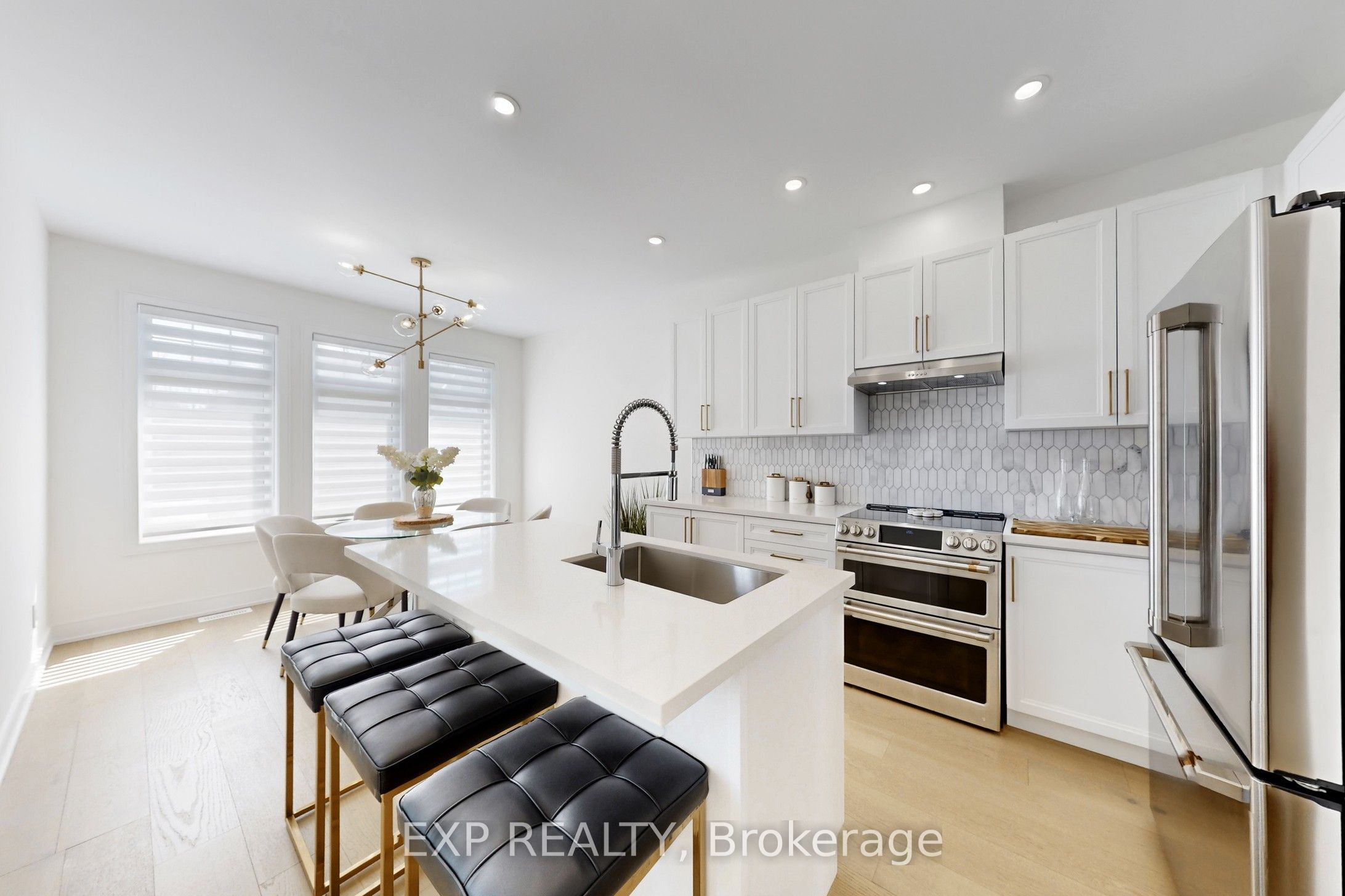 10 Palmira Drive Property Photo 12