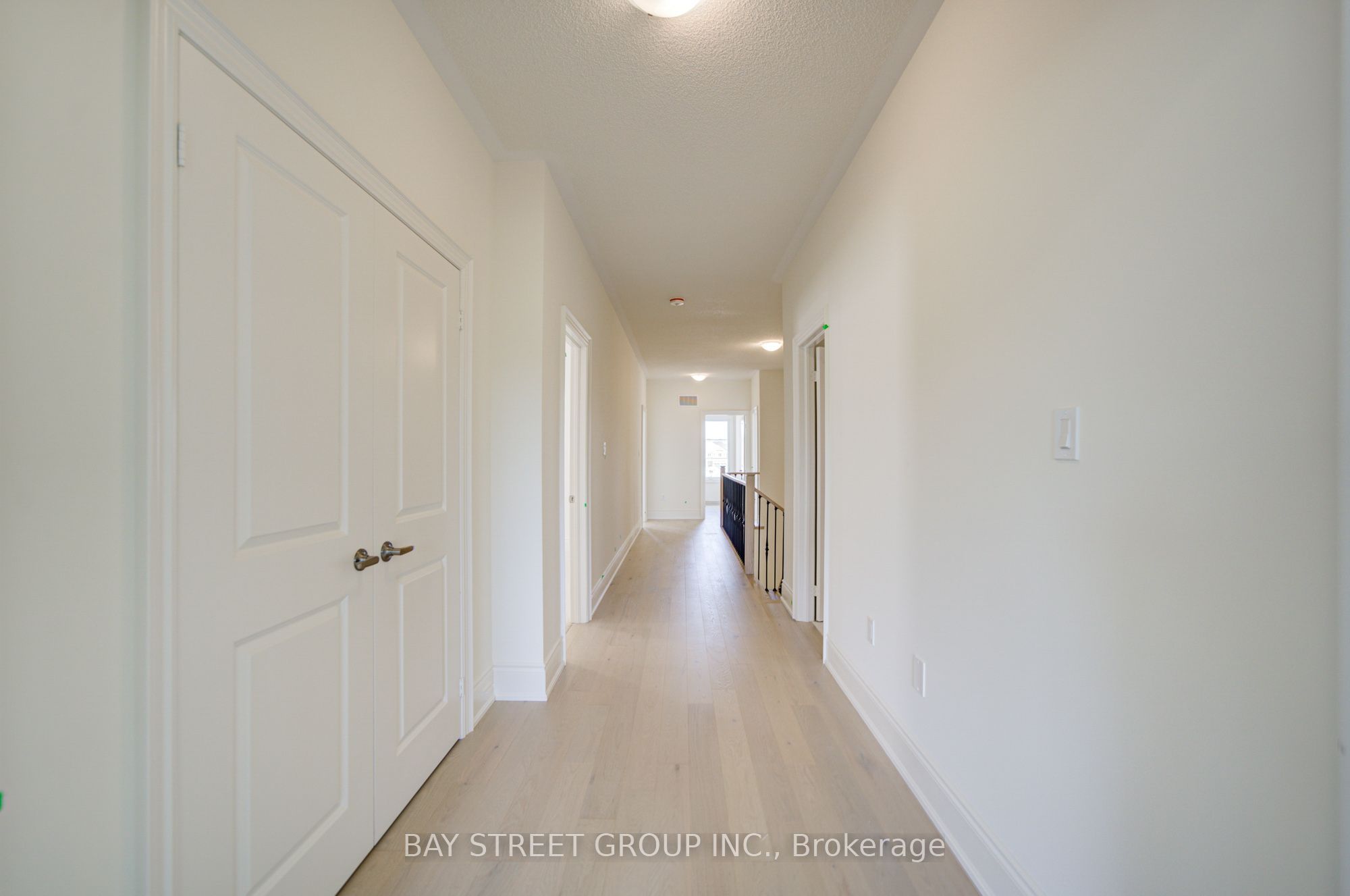 42 Big Willow Crescent Property Photo 21