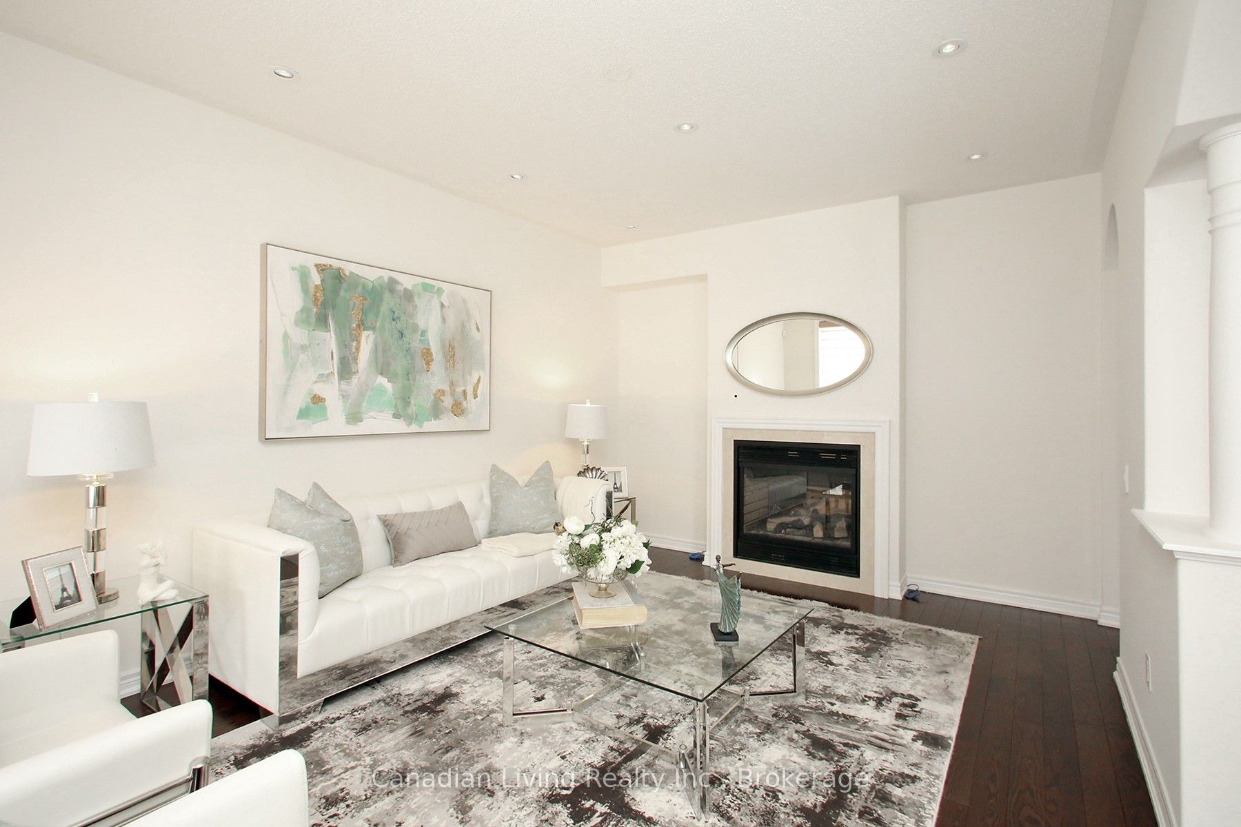 670 Via Romano Boulevard Property Photo 9