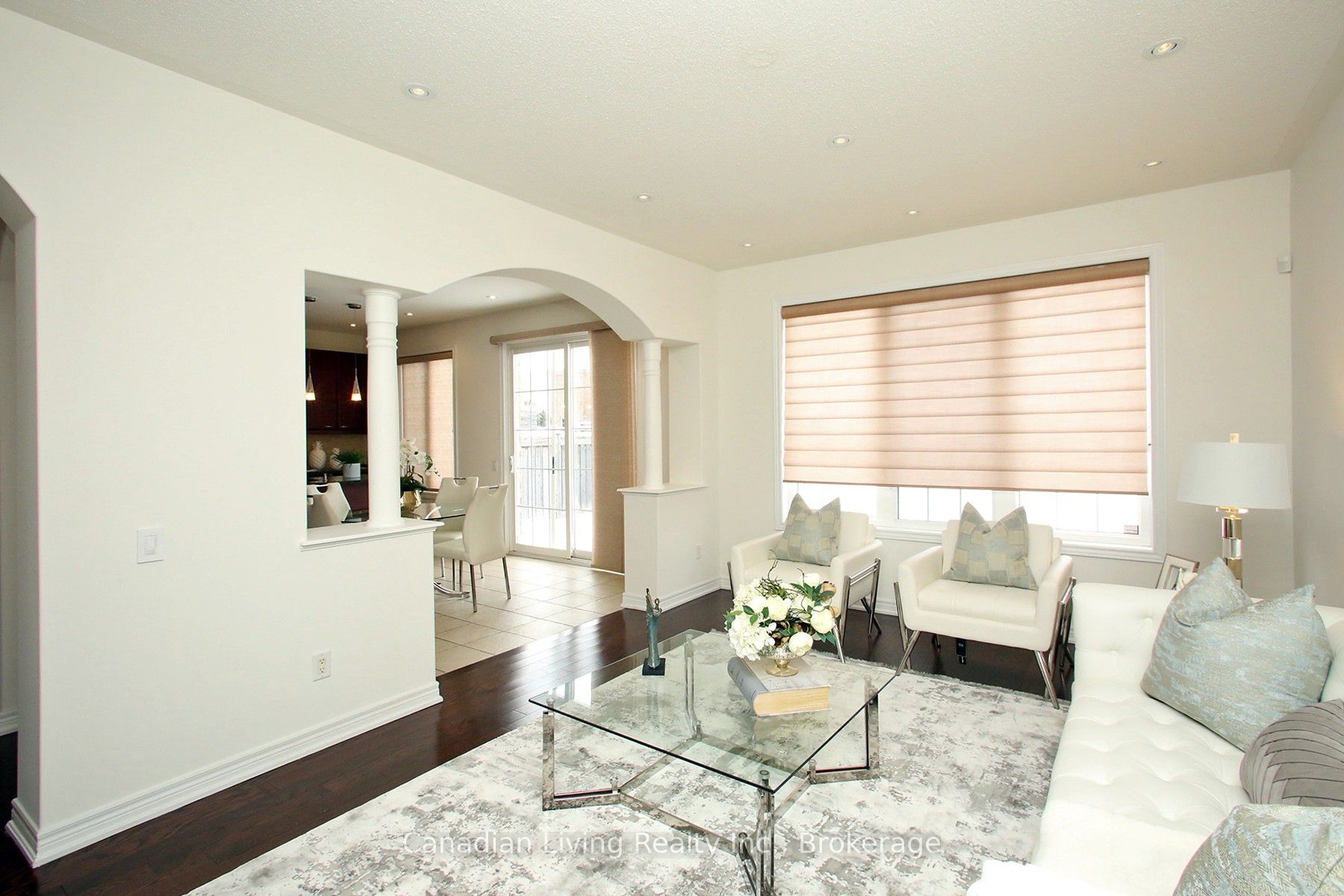 670 Via Romano Boulevard Property Photo 10