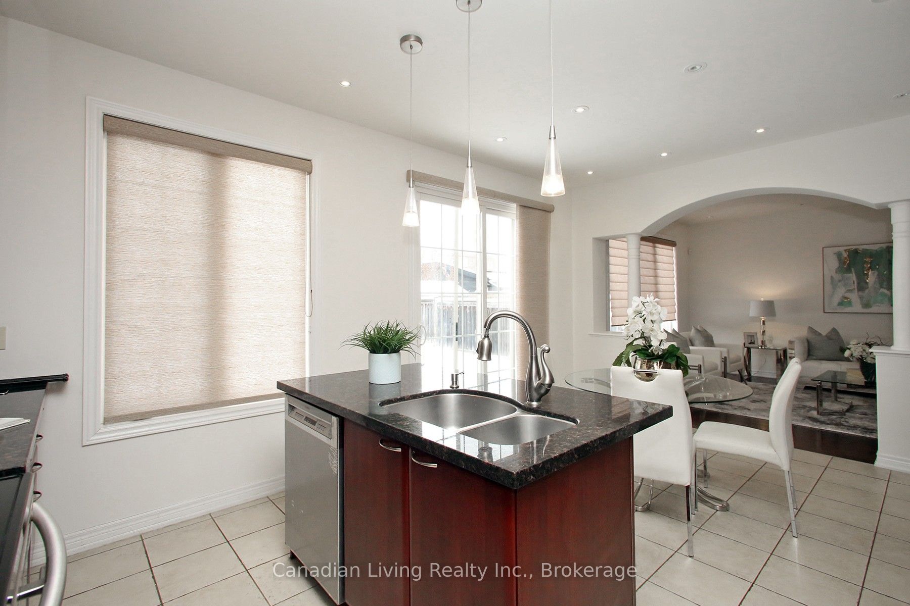 670 Via Romano Boulevard Property Photo 16