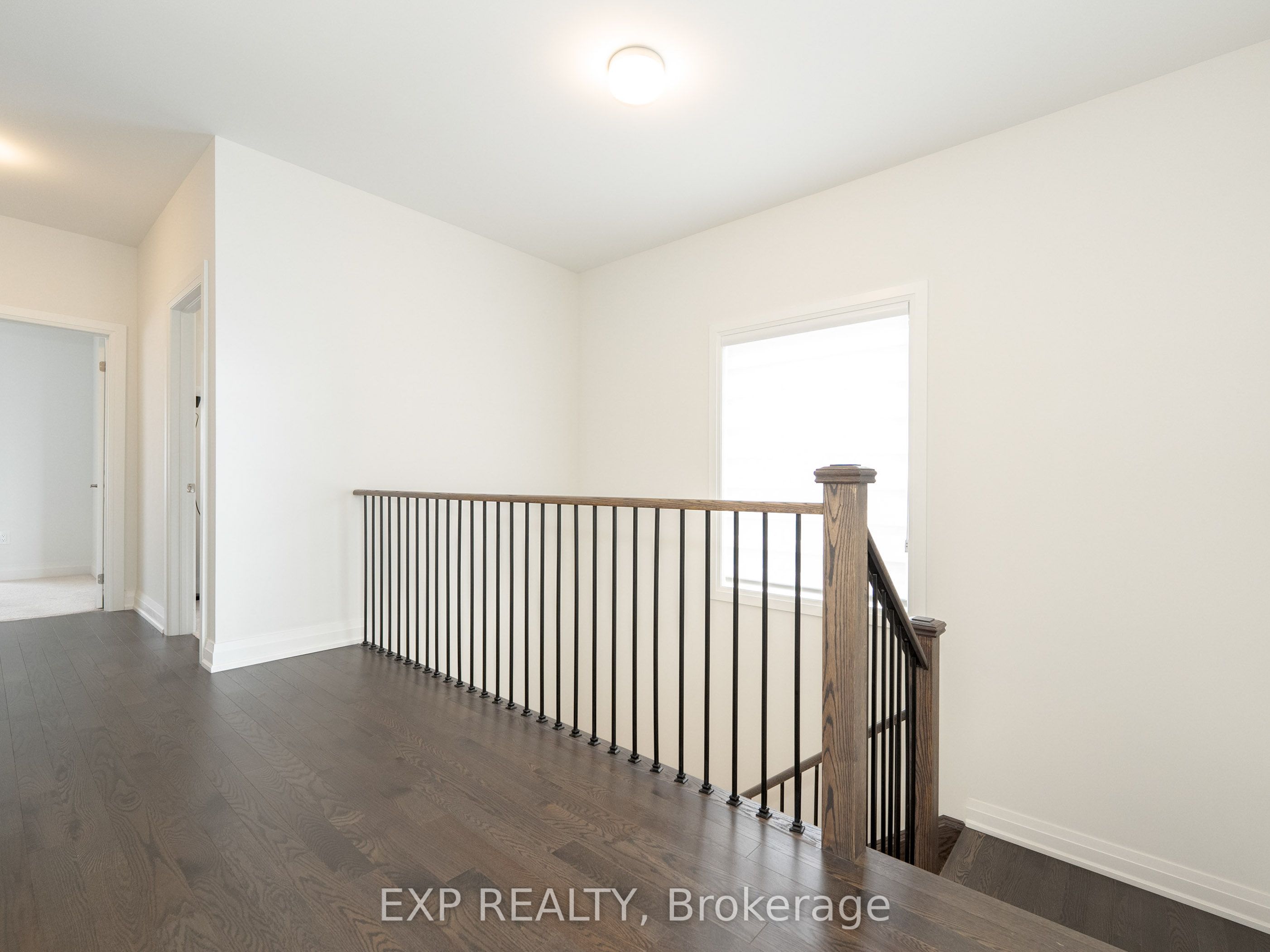 14 Longworth Avenue Property Photo 19