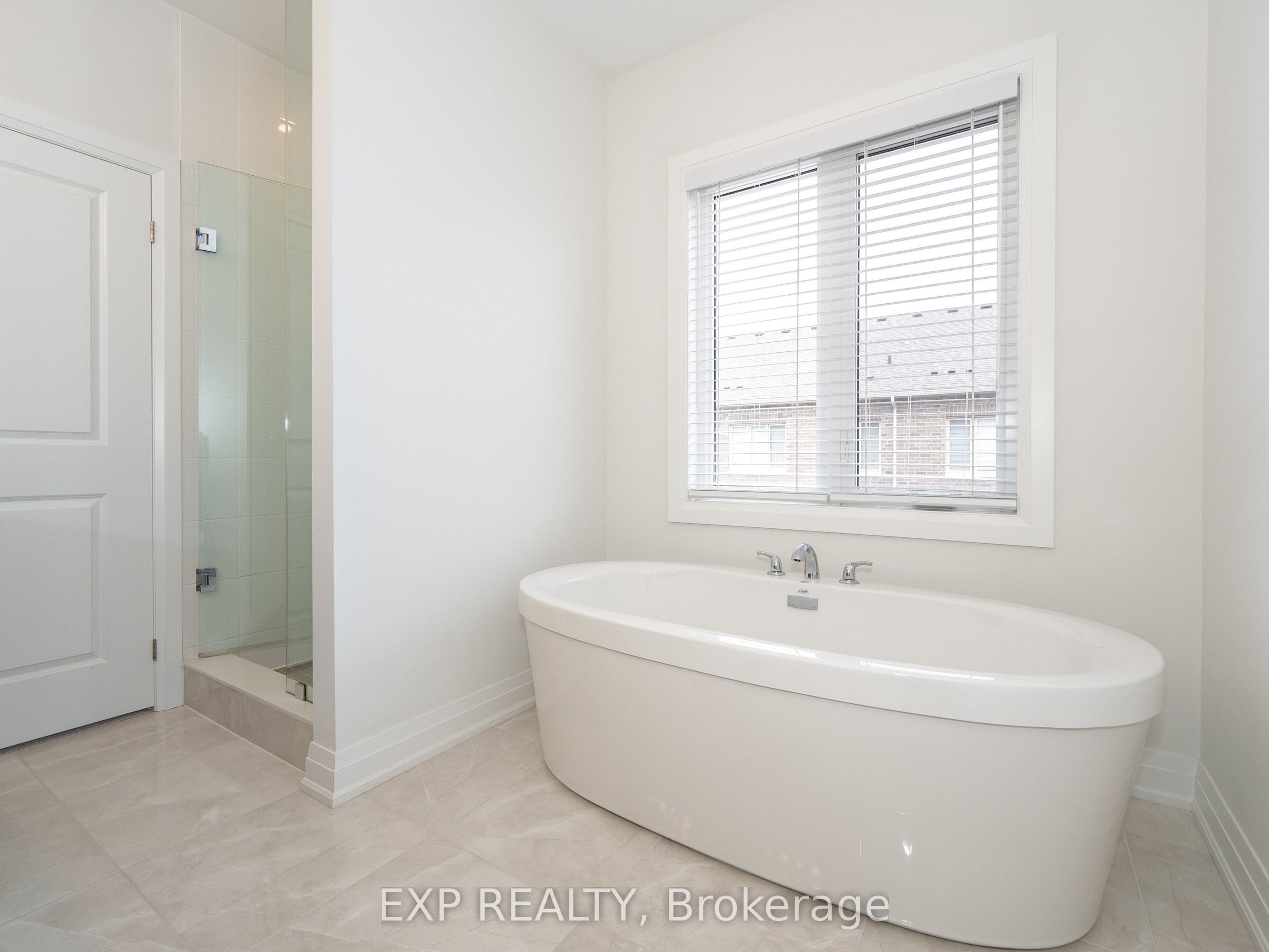 14 Longworth Avenue Property Photo 21