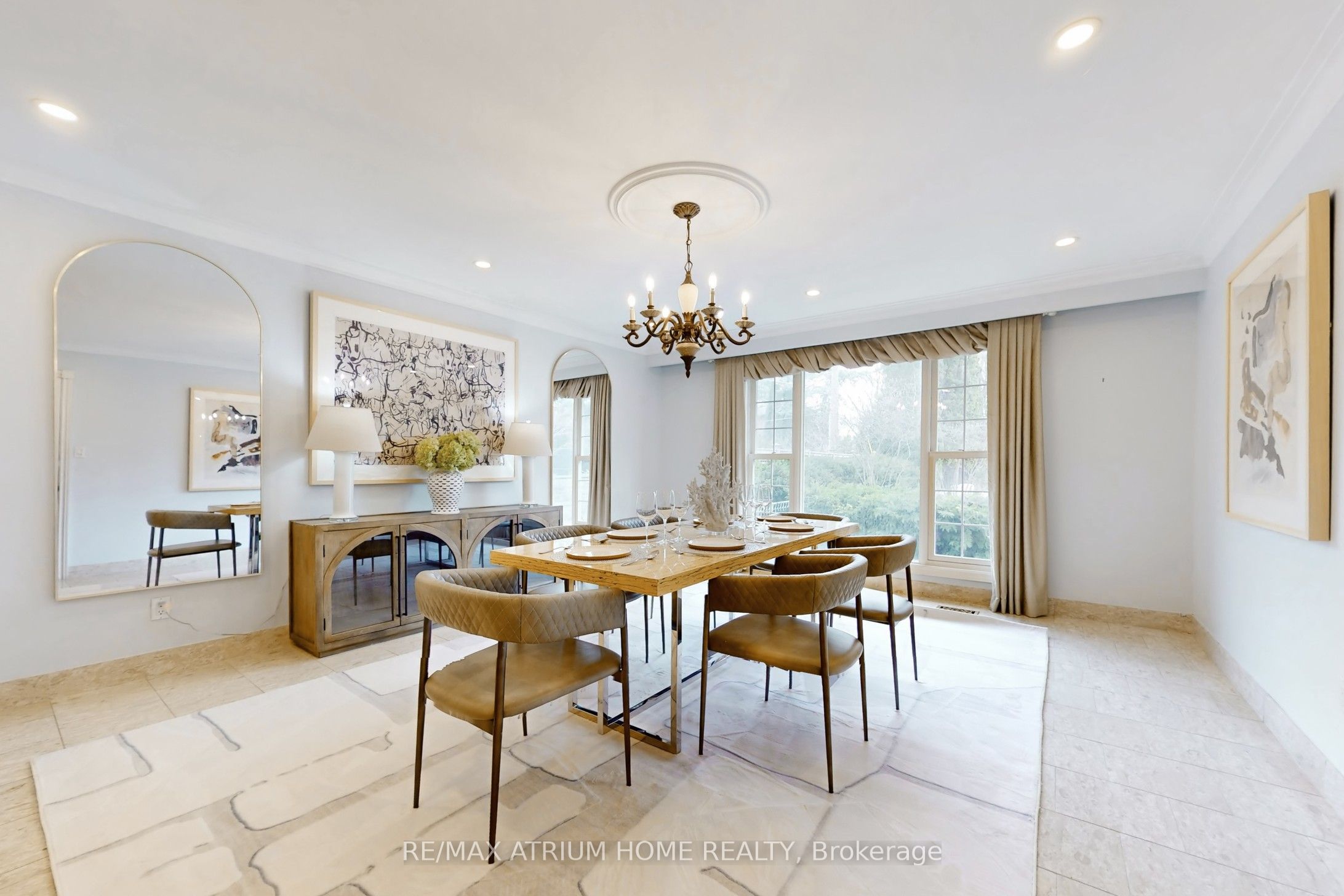19 Limcombe Drive Property Photo 11