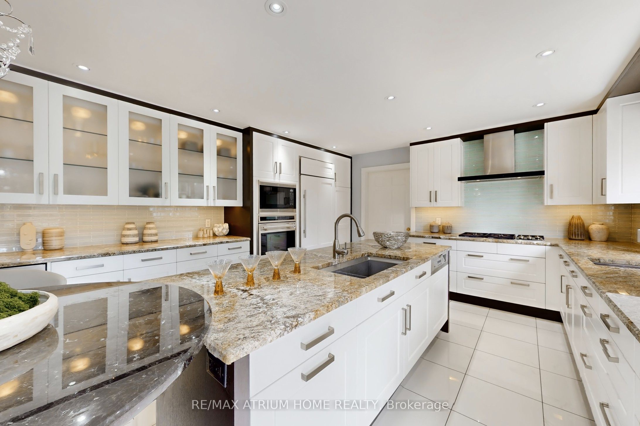 19 Limcombe Drive Property Photo 13